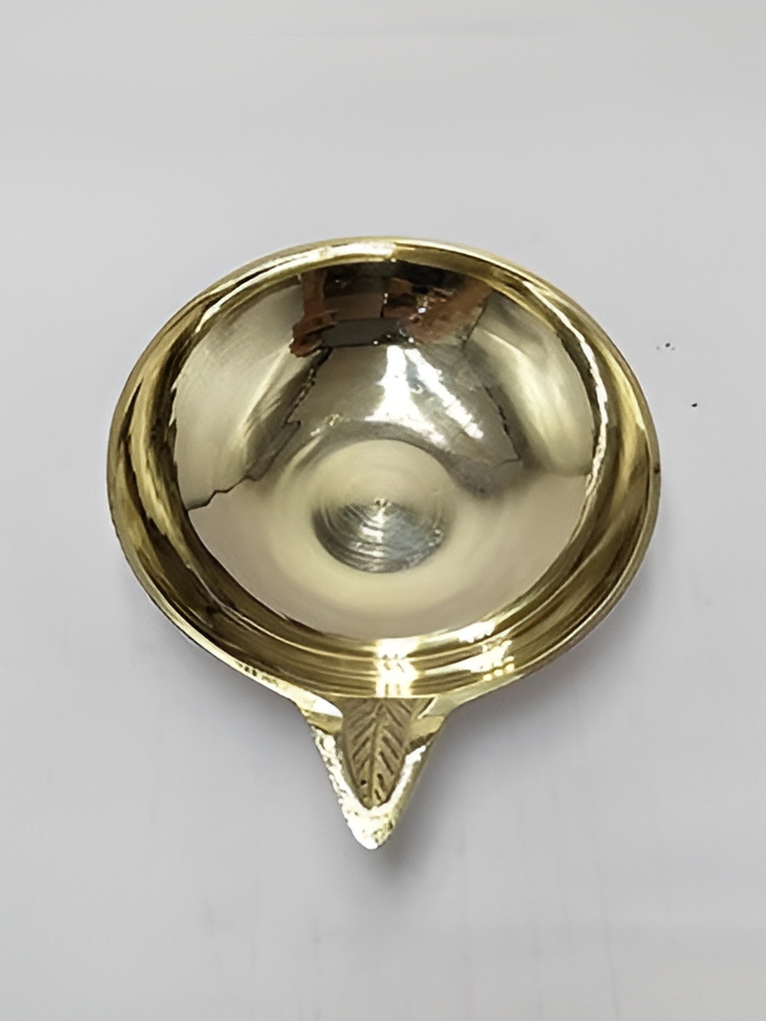 

Aura Yellow Big Brass Diya