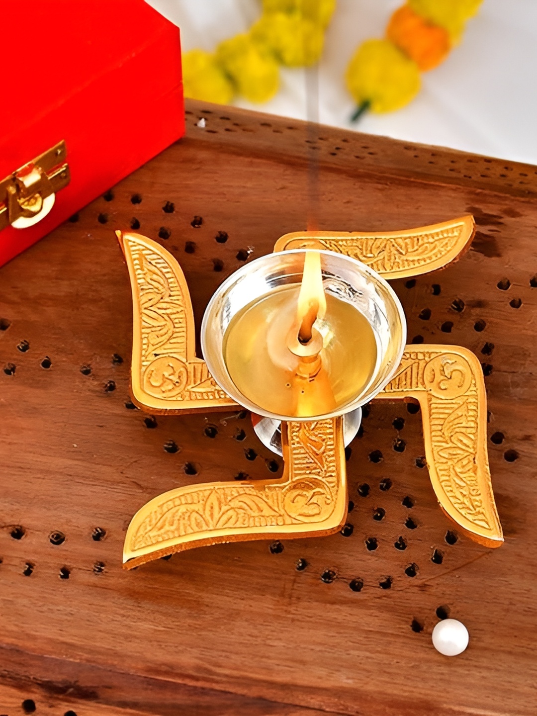 

Aura Yellow Peetal Diya, Gold