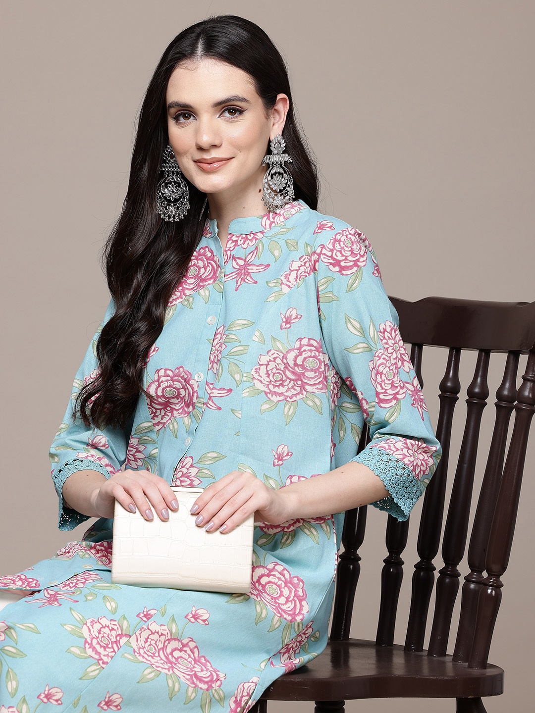 

Readiprint Women Pure Cotton Indie Florals Kurta, Blue