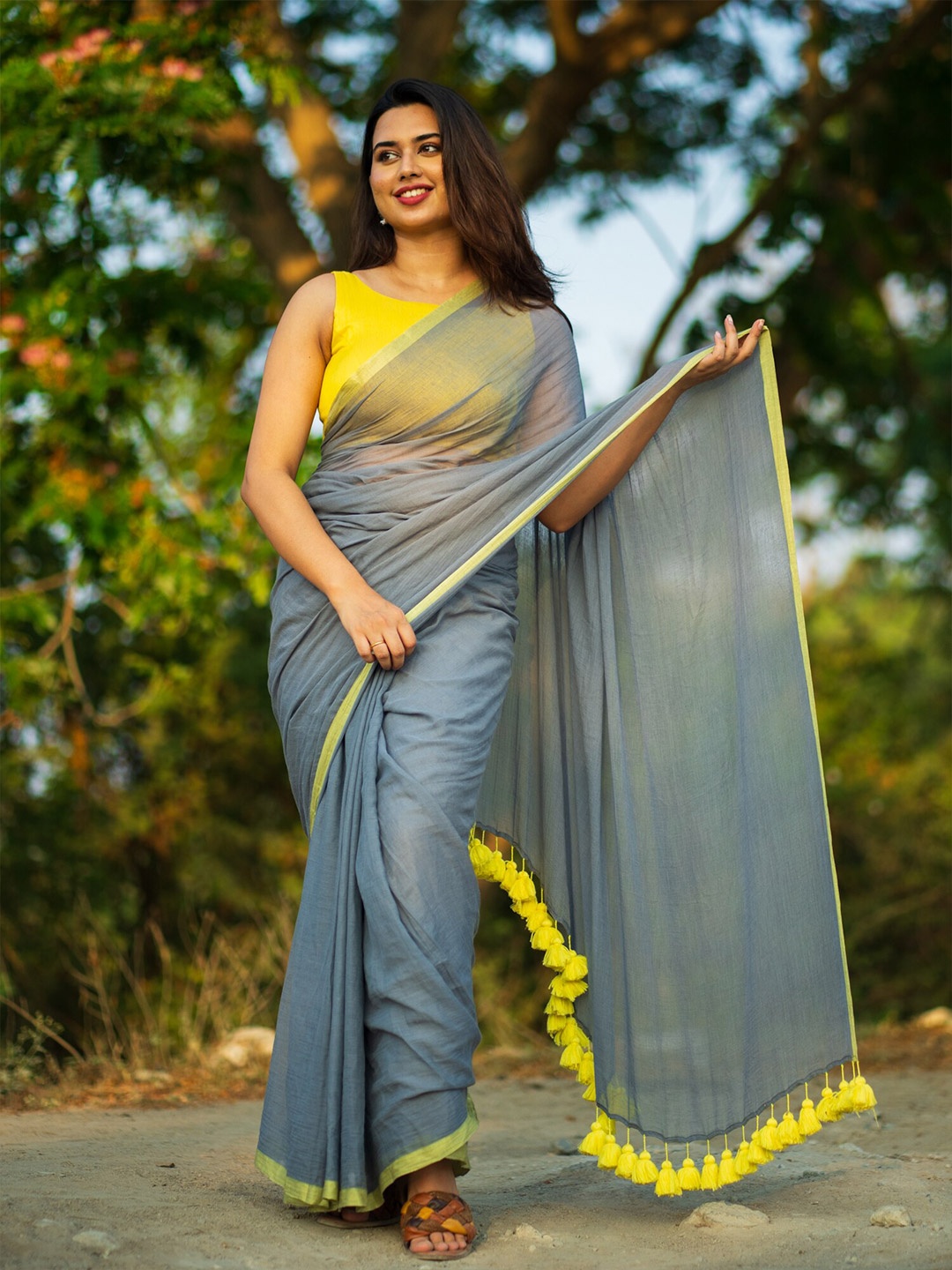 

I LOVE SAREES Pure Cotton Saree, Grey