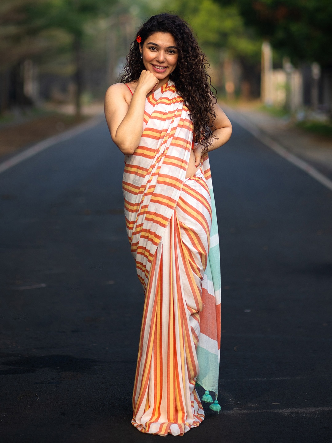 

I LOVE SAREES Striped Handloom Saree, Orange