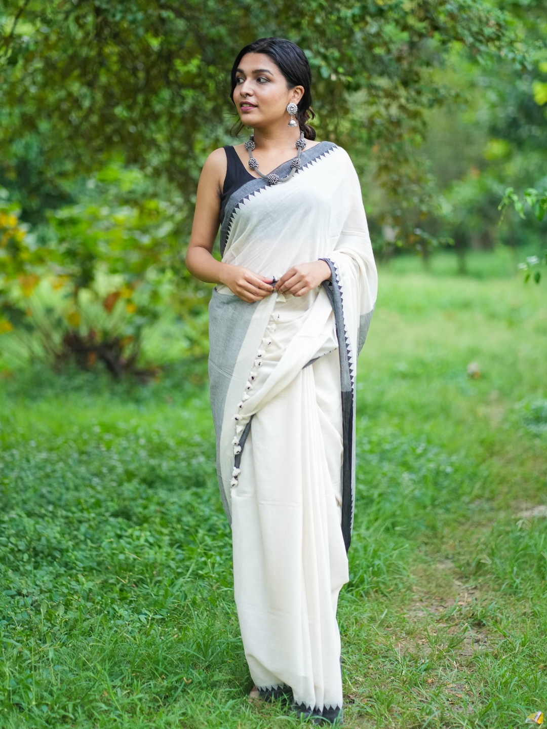 

I LOVE SAREES Pure Cotton Handloom Saree, White
