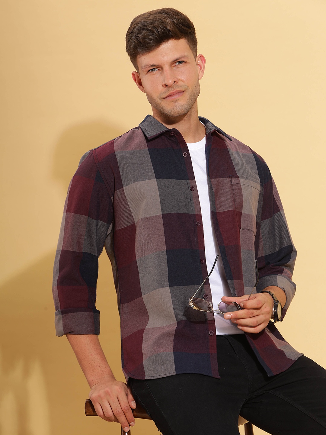 

HERE&NOW Slim Fit Buffalo Checked Spread Collar Cotton Shirt, Black