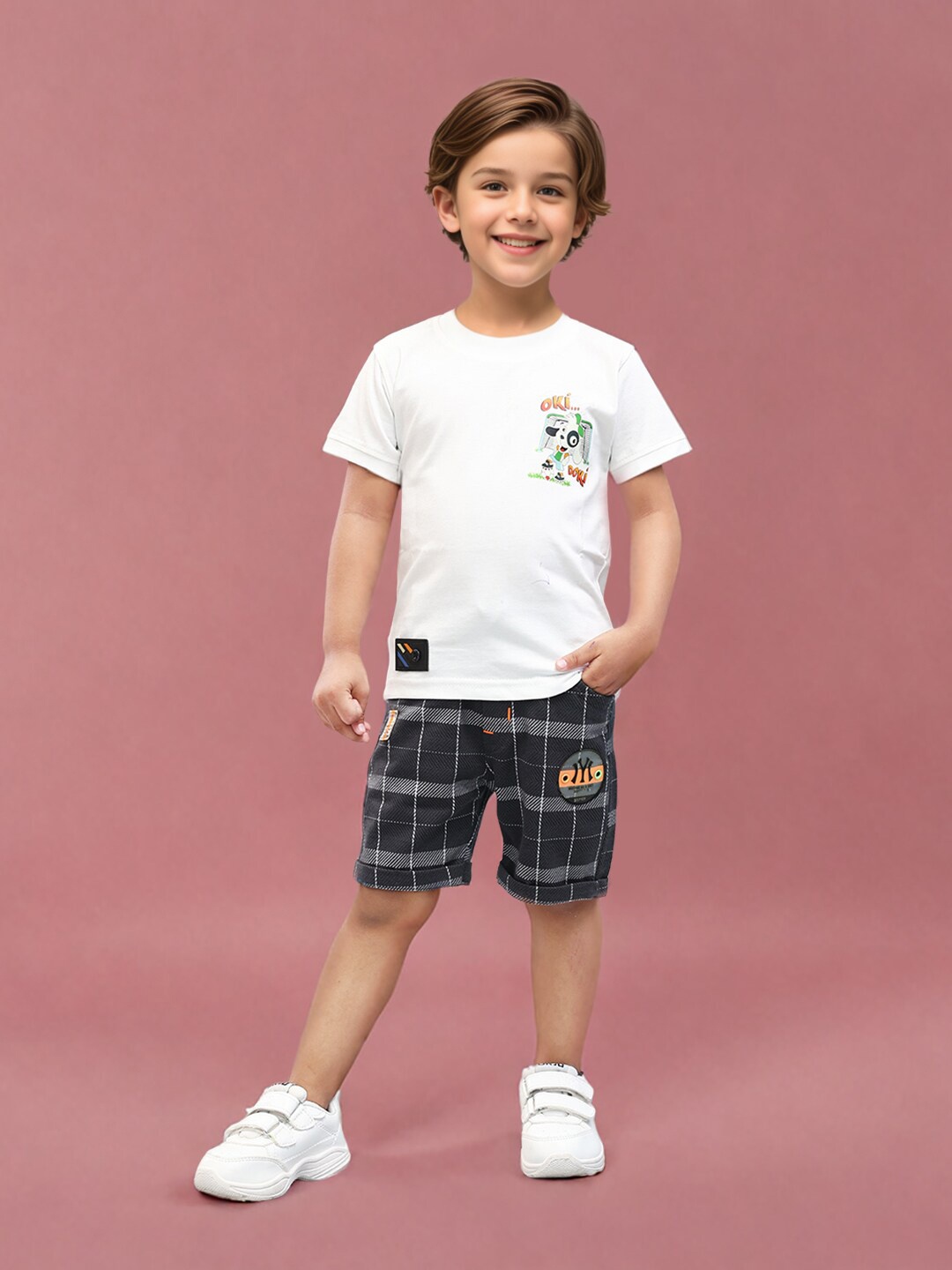 

Toonyport Boys Printed Pure Cotton T-shirt With Shorts, Black