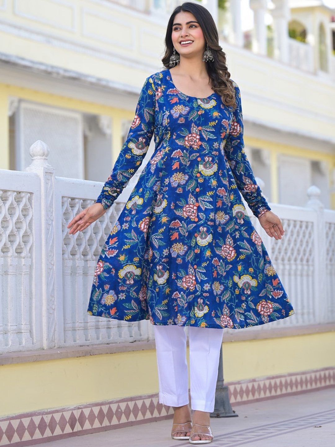 

Jaipuri Adaah Floral Printed Round Neck Block Printed Anarkali Kurta, Blue