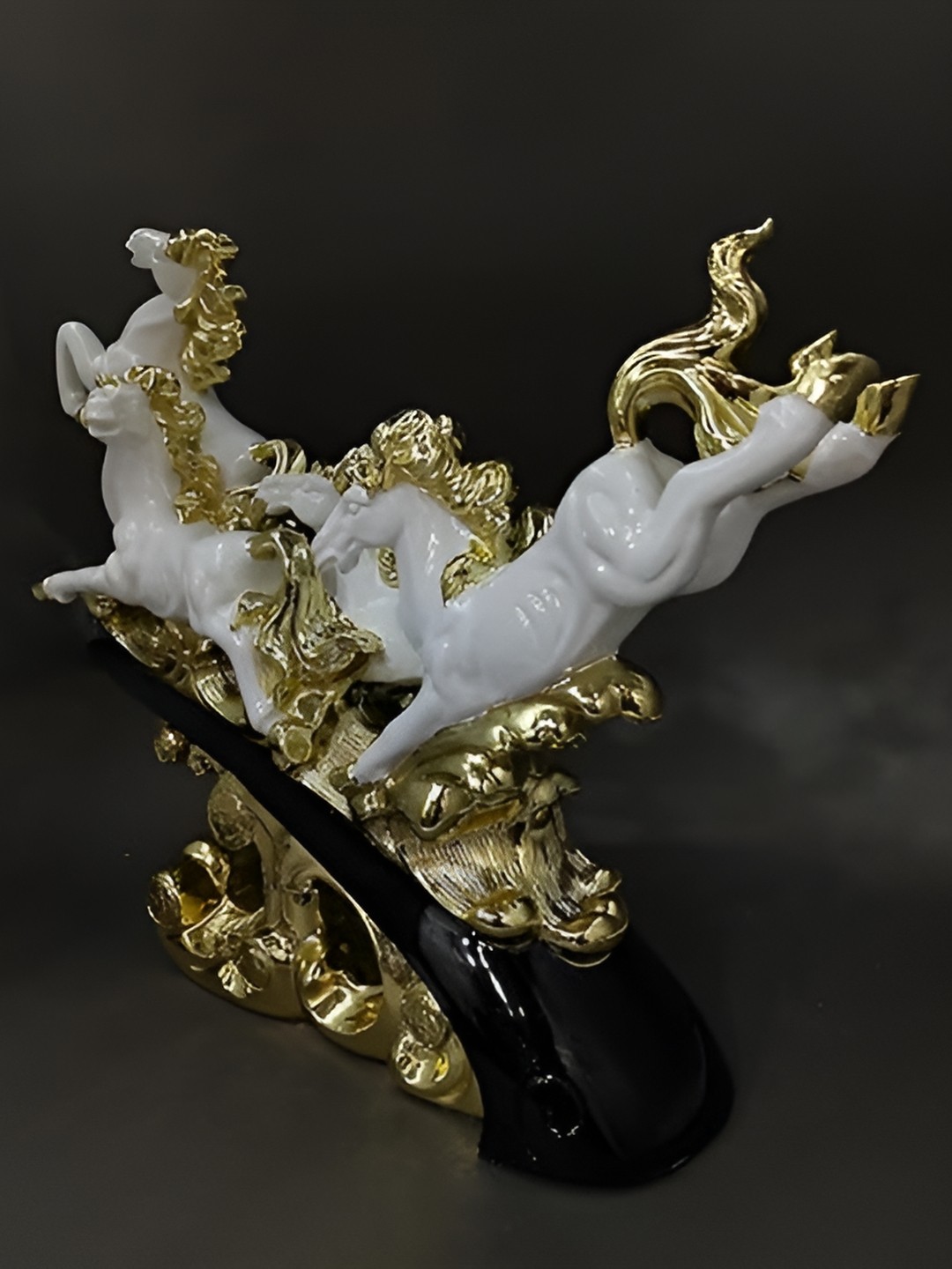

Aura White & Gold-Toned Polyresin Birds And Animals Figurine Showpiece