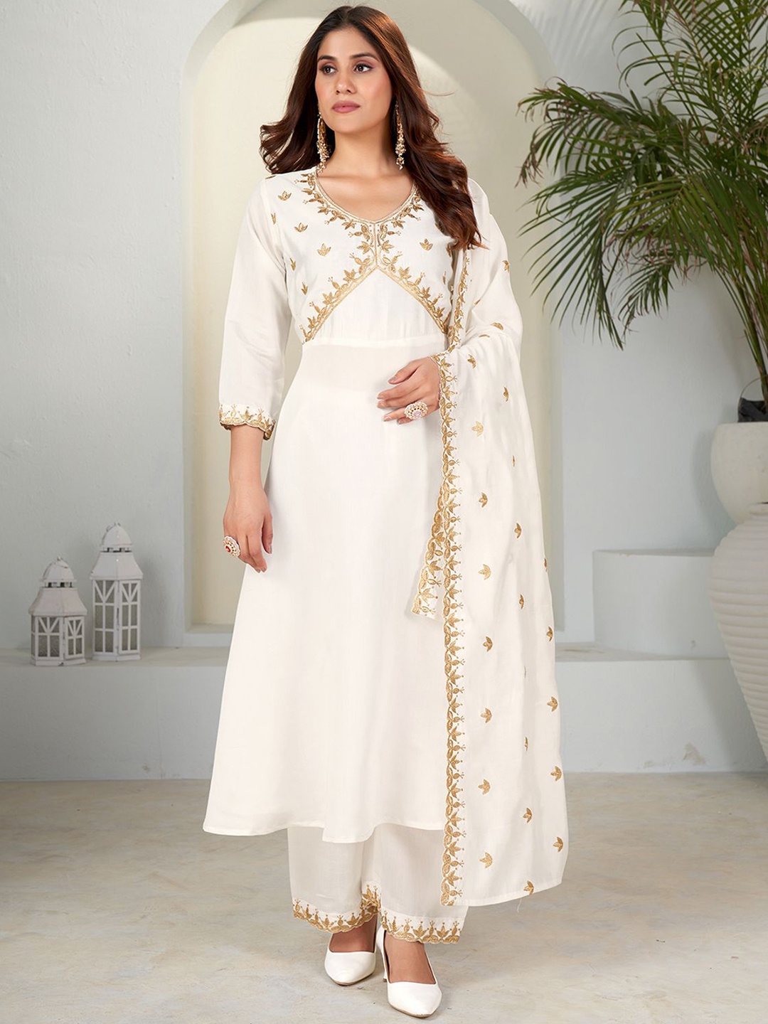 

KALINI Ethnic Motifs Embroidered Regular A Line Kurta With Palazzos & Dupatta, White