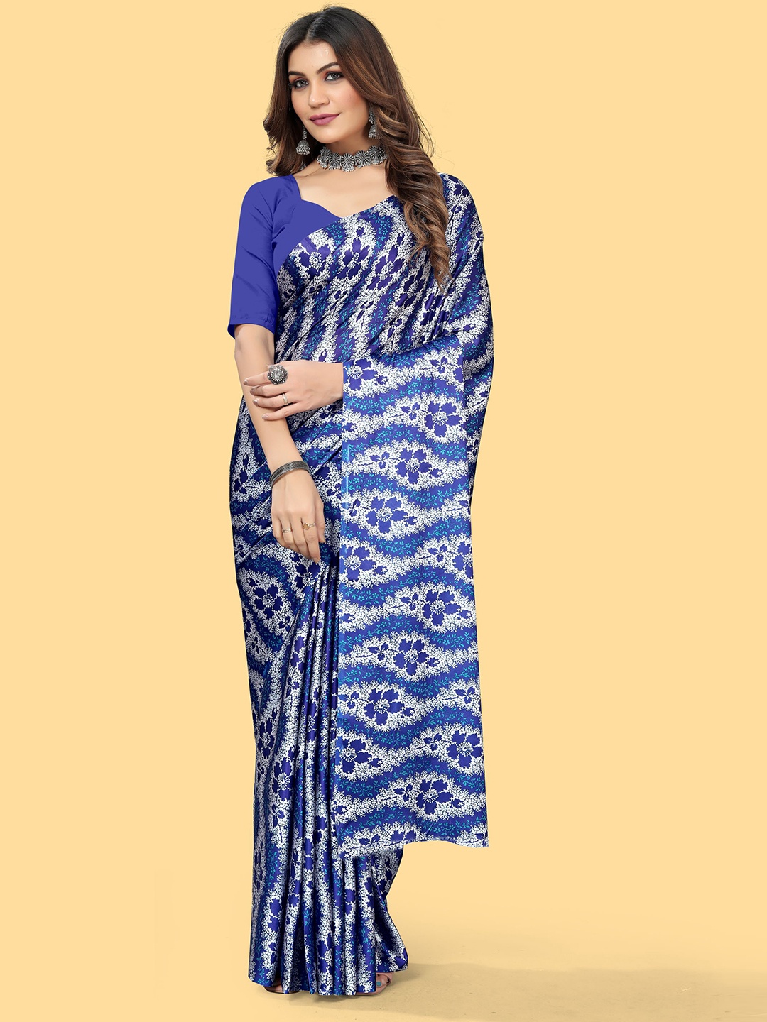 

Mitera Floral Satin Saree, Blue