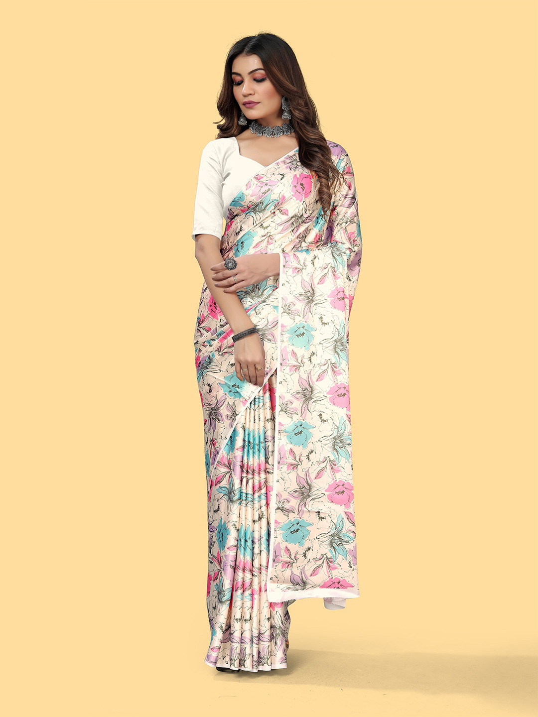 

Mitera Floral Satin Saree, Beige
