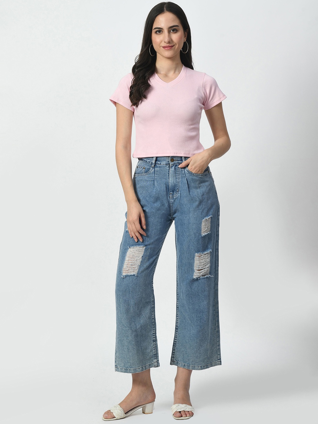 

BAESD Women Solid V-Neck Crop Slim Fit T-shirt, Pink