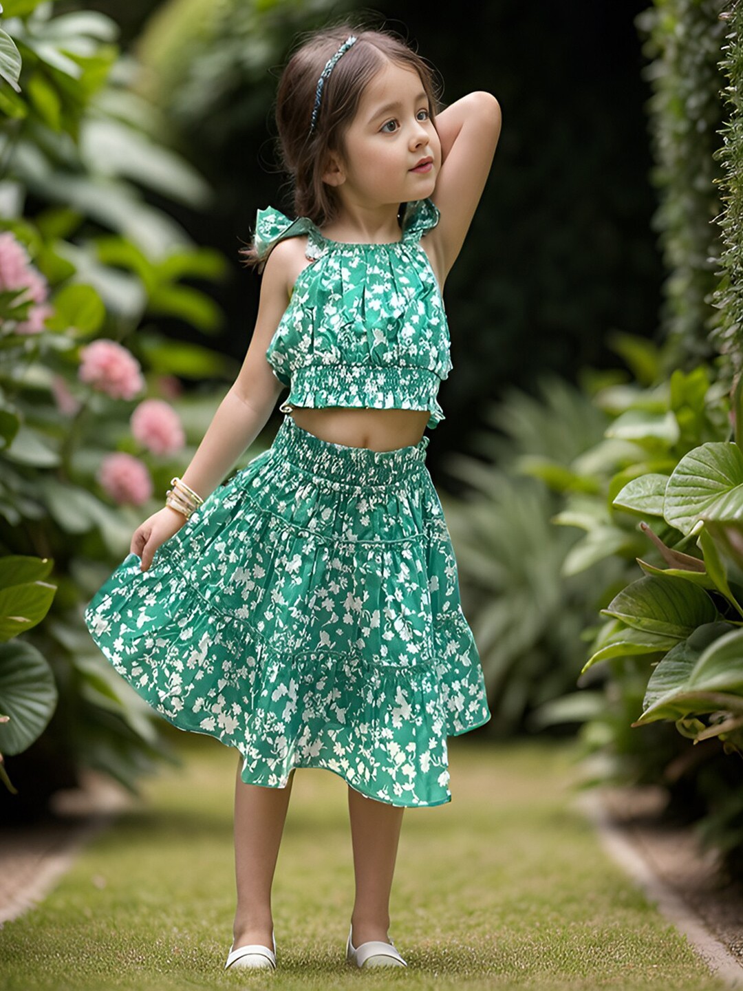

A.T.U.N. Girls Printed Round Neck Top With Skirt, Blue