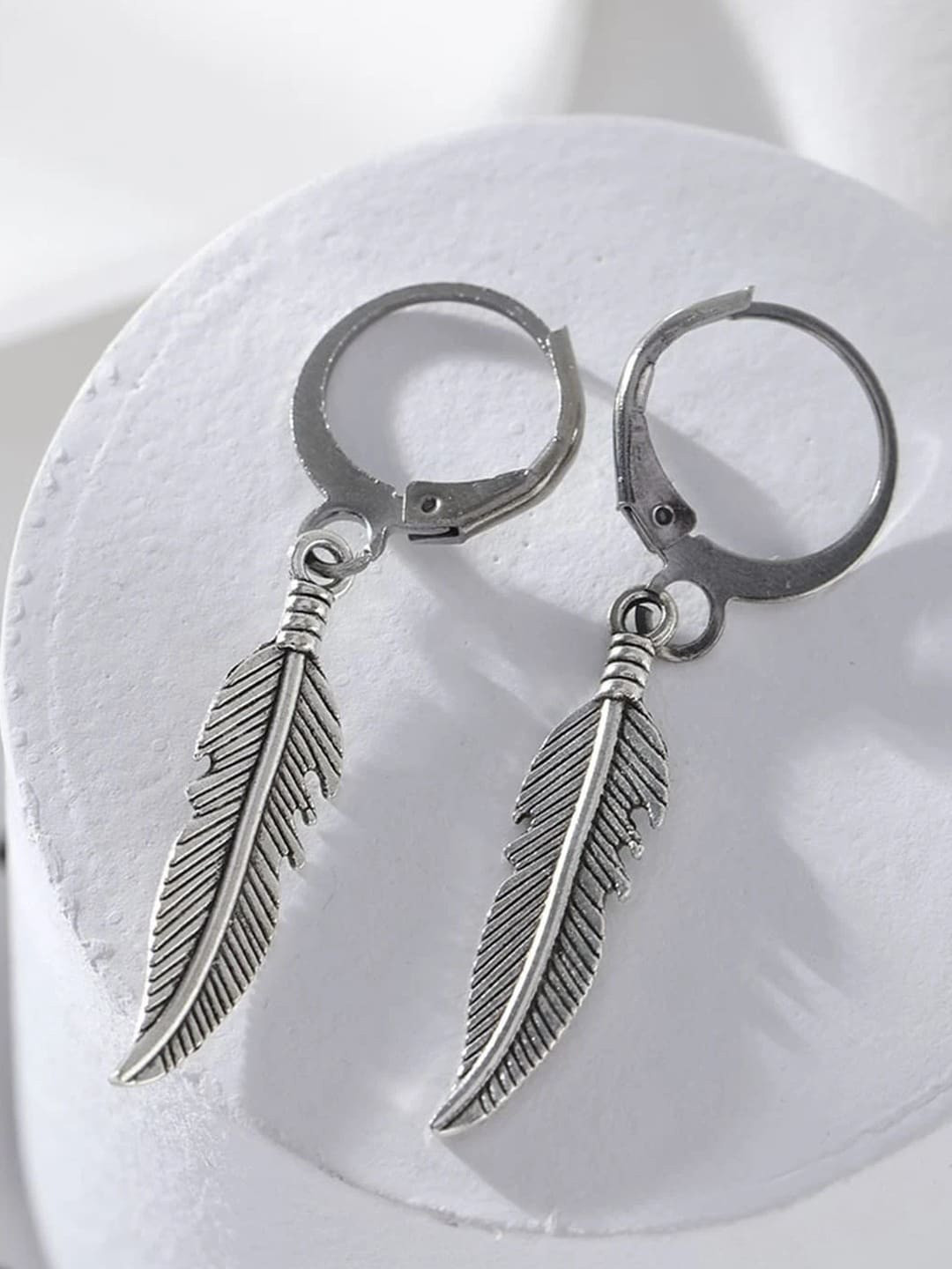 

VAGHBHATT Classic Hoop Earrings, Silver
