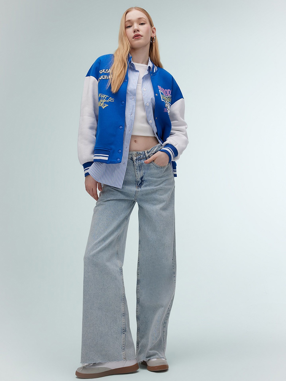 

DeFacto Embroidered Stand Collar Bomber Jacket, Blue