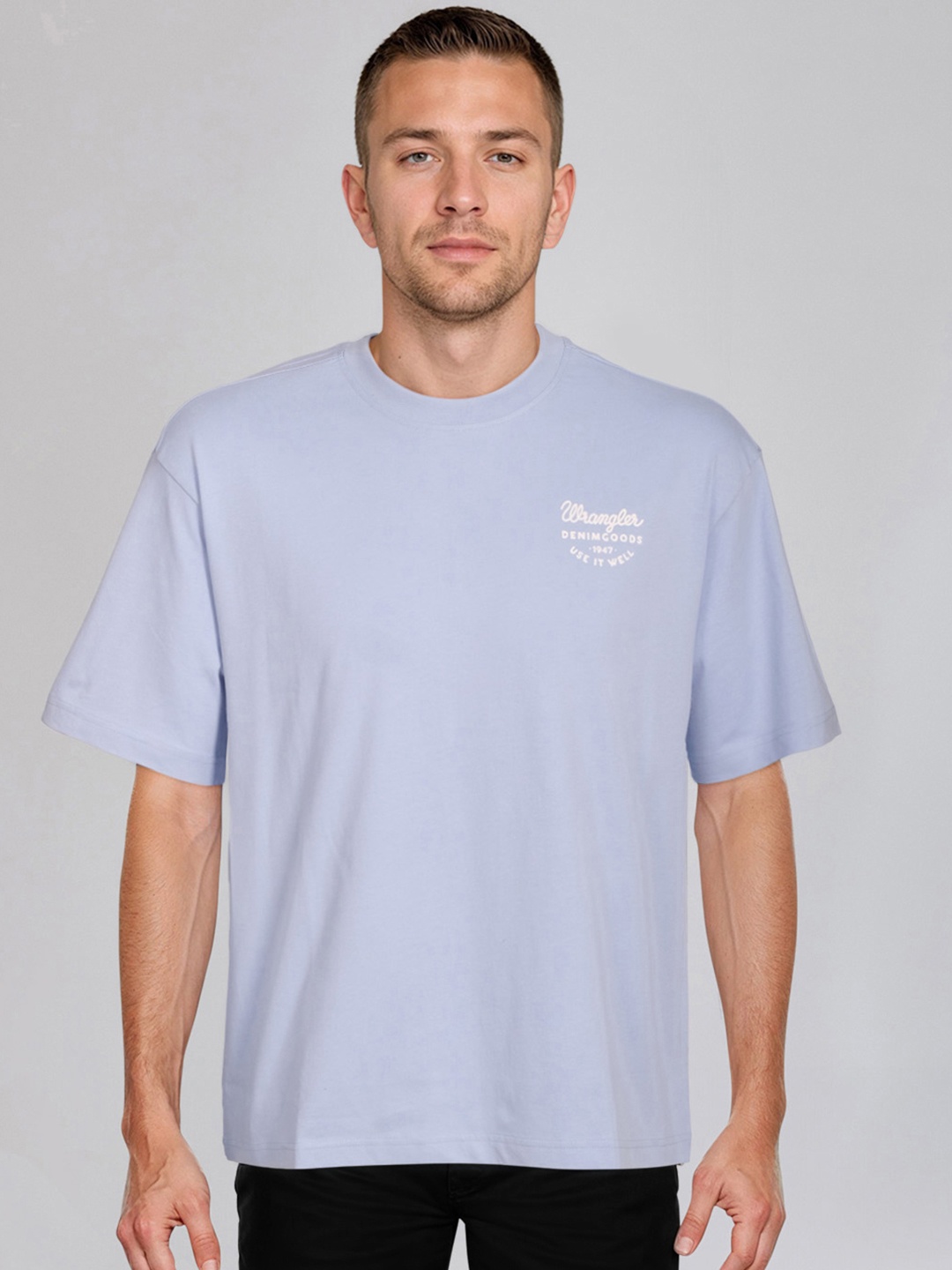 

Wrangler Men Graphic Printed Oversized T-shirt, Blue