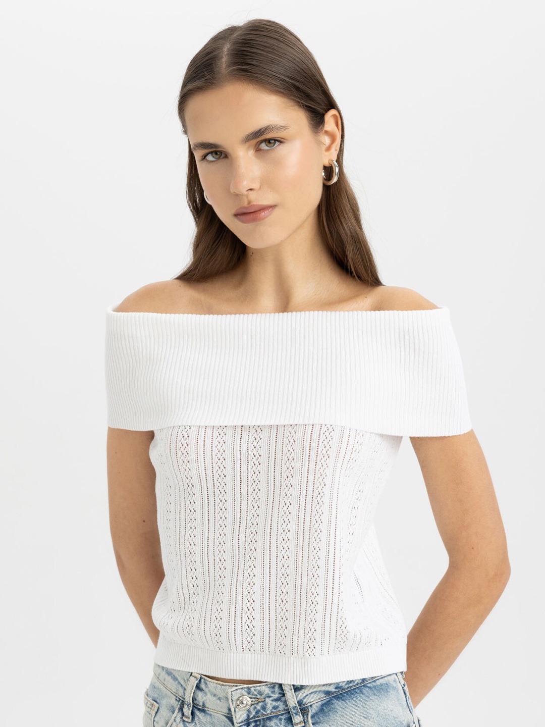 

DeFacto Self Design Off-Shoulder Crop Top, White