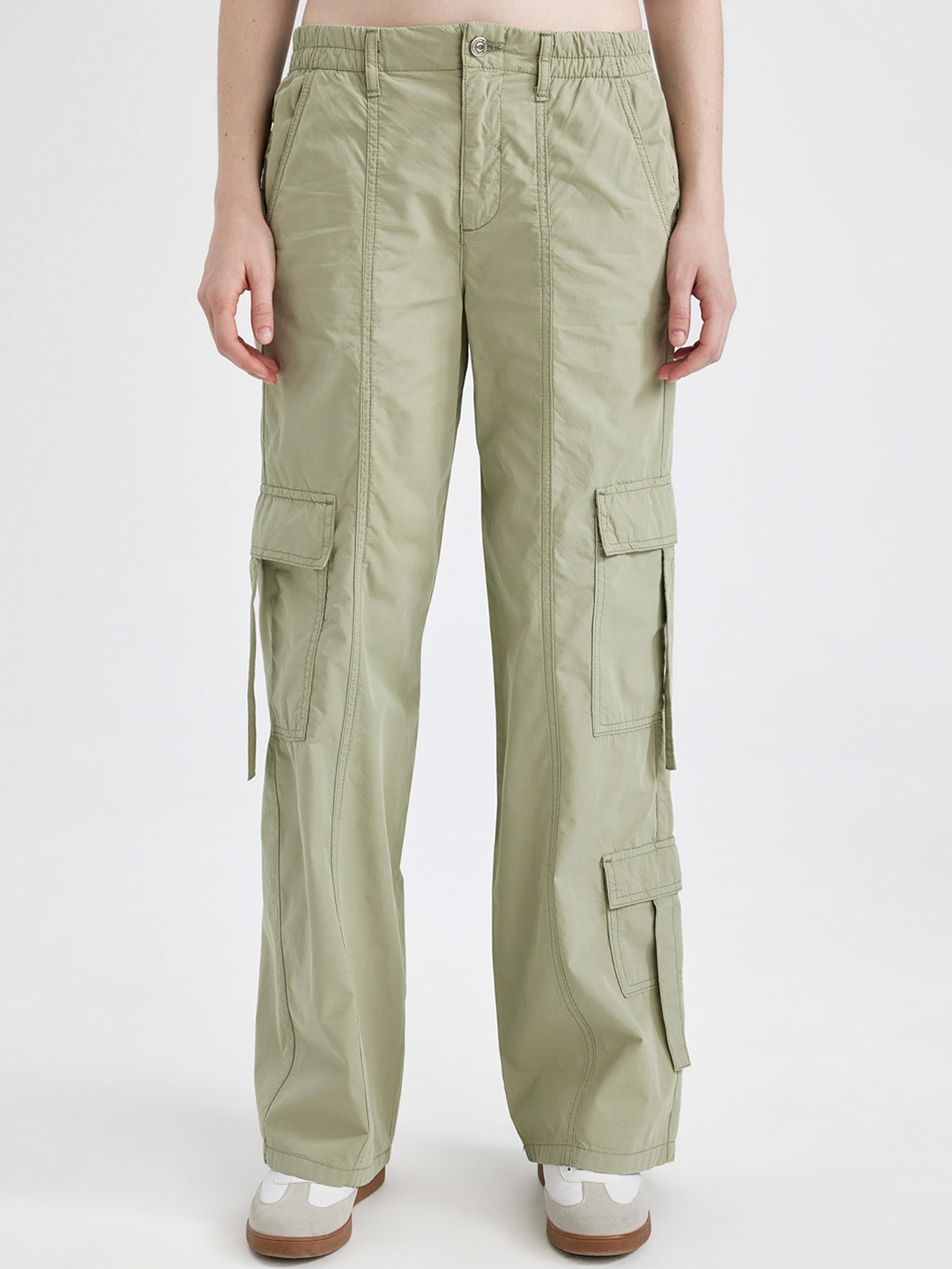 

DeFacto Women Mid Rise Pure Cotton Cargos, Olive