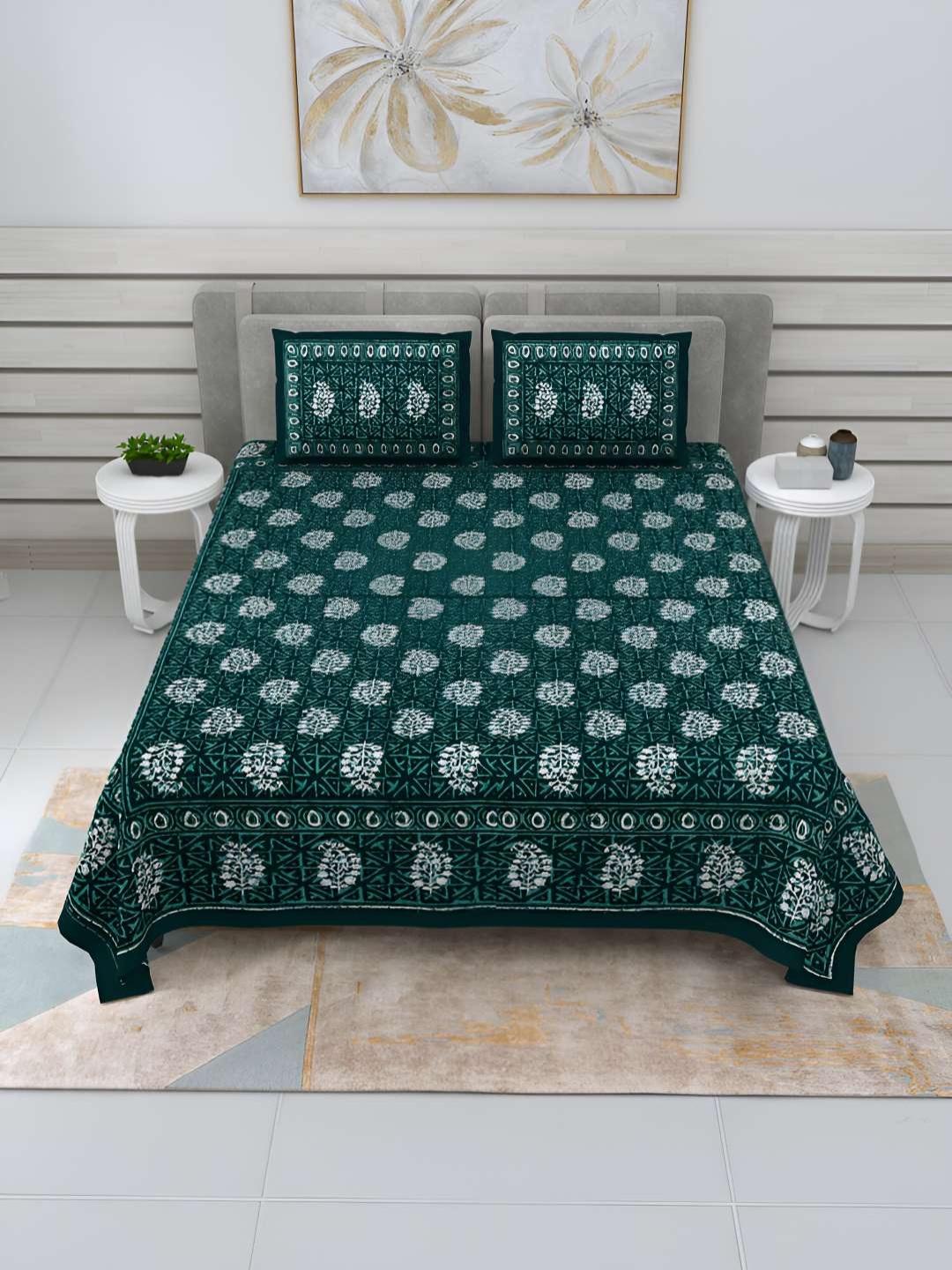 

BED-SHEET.COM Green & White Ethnic Motifs Cotton 240TC King Bedsheet With 2 Pillow Covers