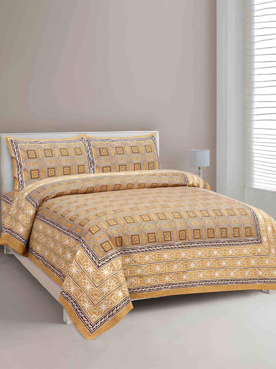 

BED-SHEET.COM Brown & White Ethnic Motifs Cotton 240TC King Bedsheet With 2 Pillow Covers