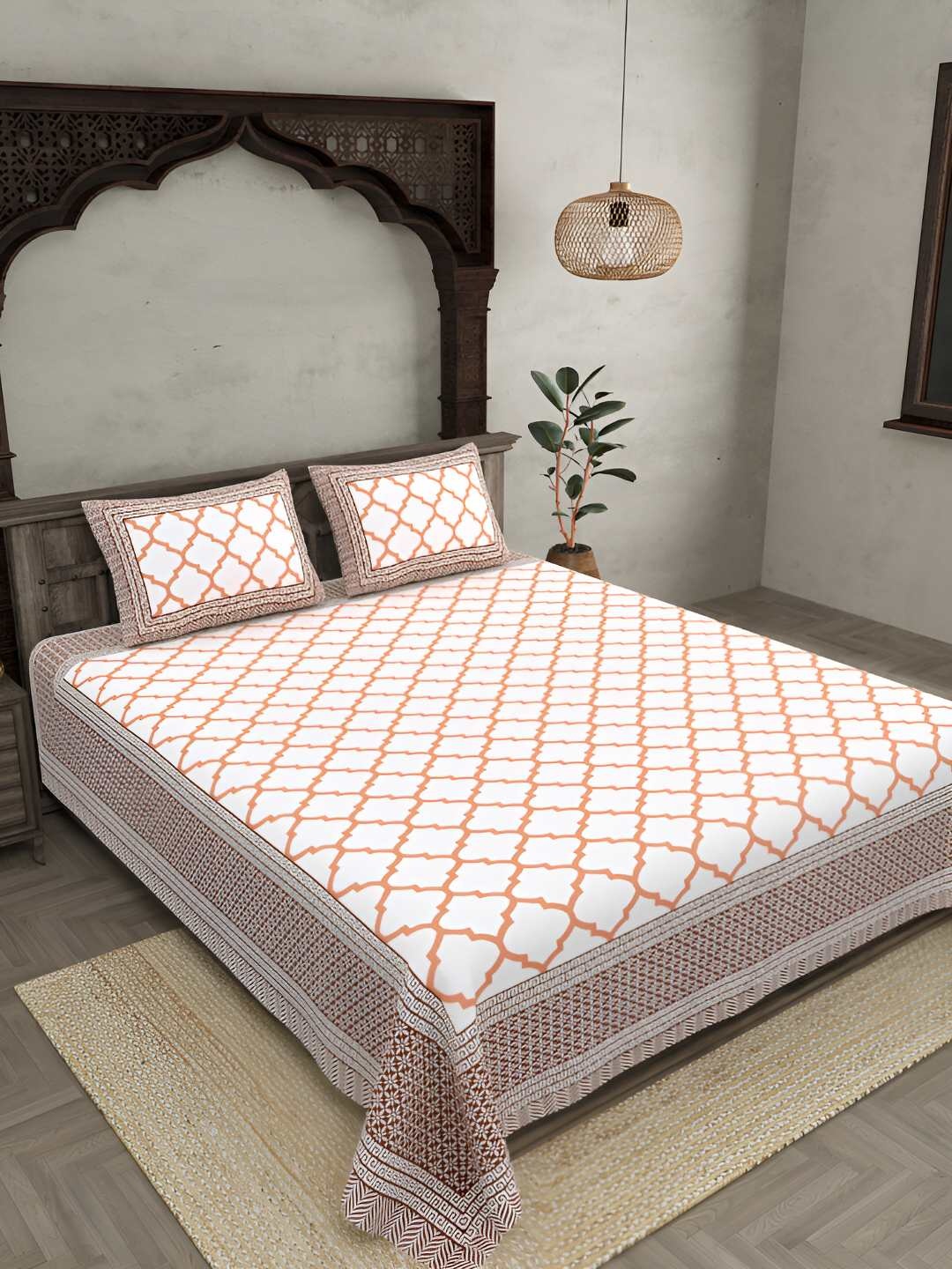 

BED-SHEET.COM Orange & White Geometric Cotton 180 TC King Bedsheet With 2 Pillow Covers