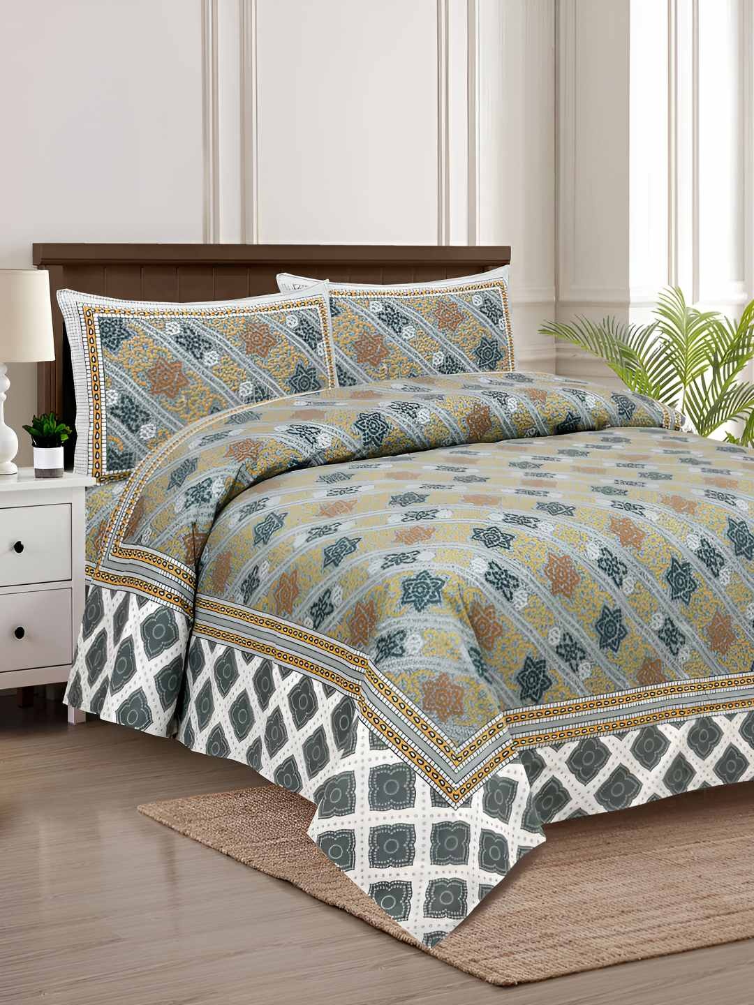 

BED-SHEET.COM Green Ethnic Motifs Printed Cotton 240 Tc King Bedsheet with 2 Pillow Covers