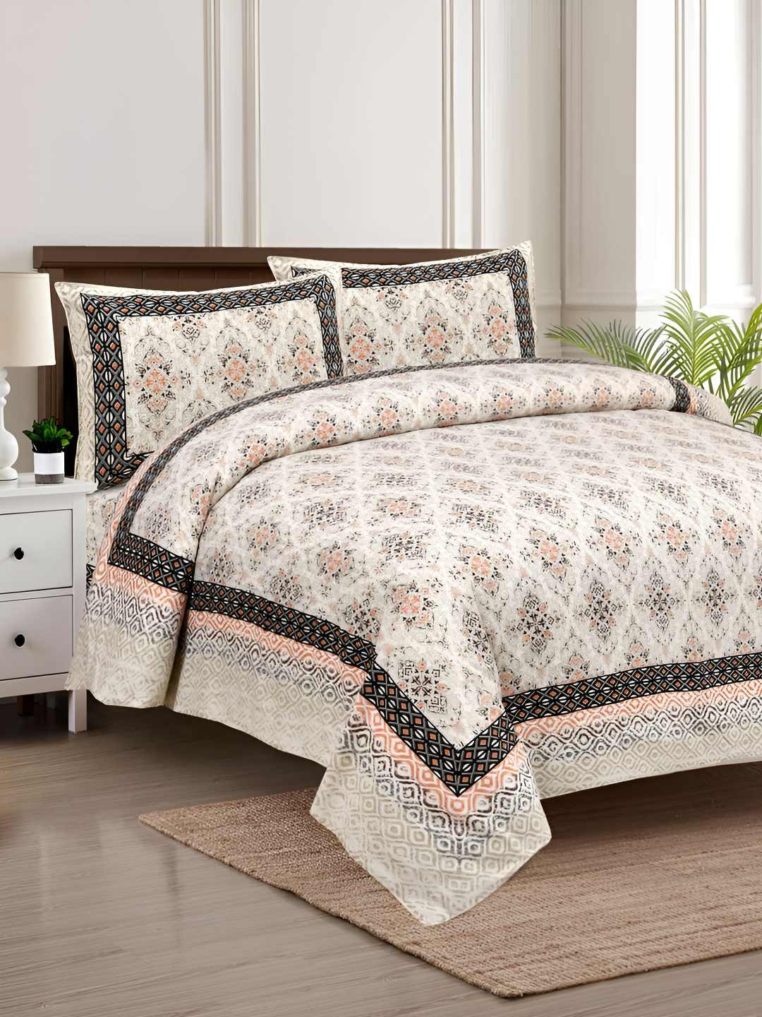 

BED-SHEET.COM Cream-Coloured & Black Ethnic Motifs King Bedsheet with 2 Pillow Covers