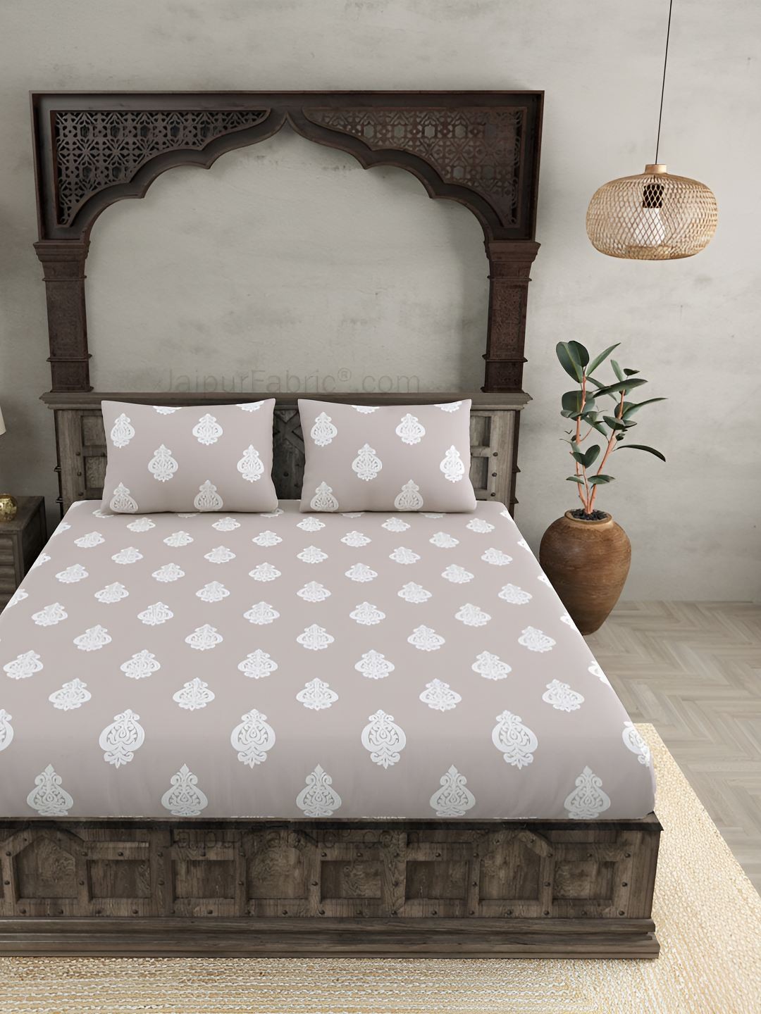

BED-SHEET.COM Grey Ethnic Motifs Printed Cotton 300 TC King Bedsheet with 2 Pillow Covers