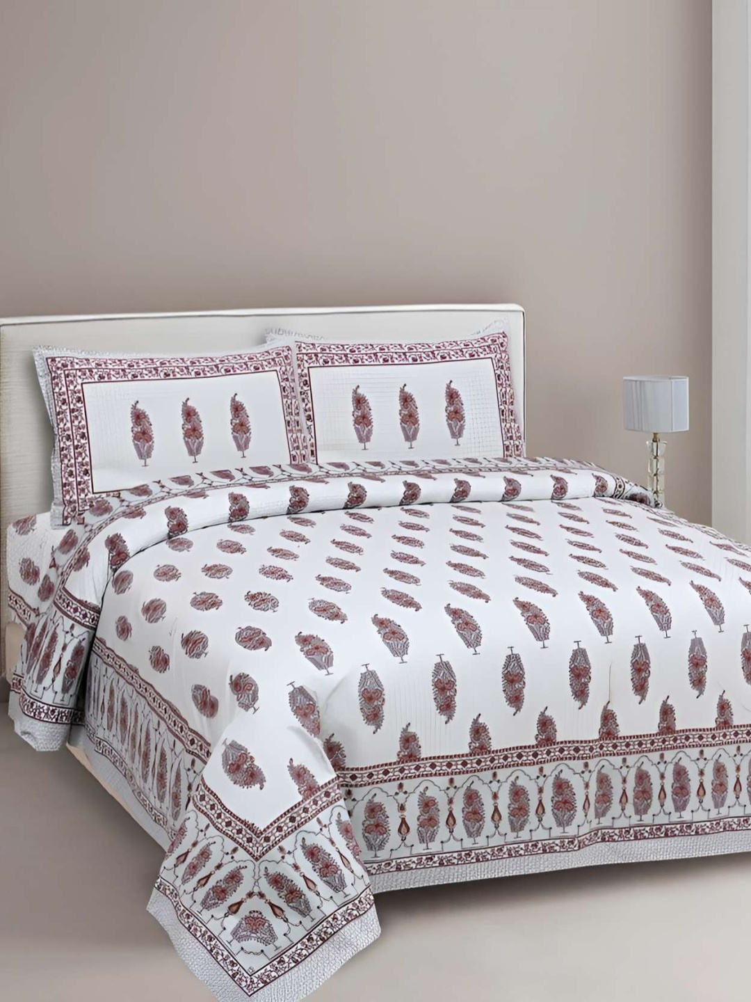 

BED-SHEET.COM White & Brown Ethnic Motifs 180 TC King Bedsheet with 2 Pillow Covers
