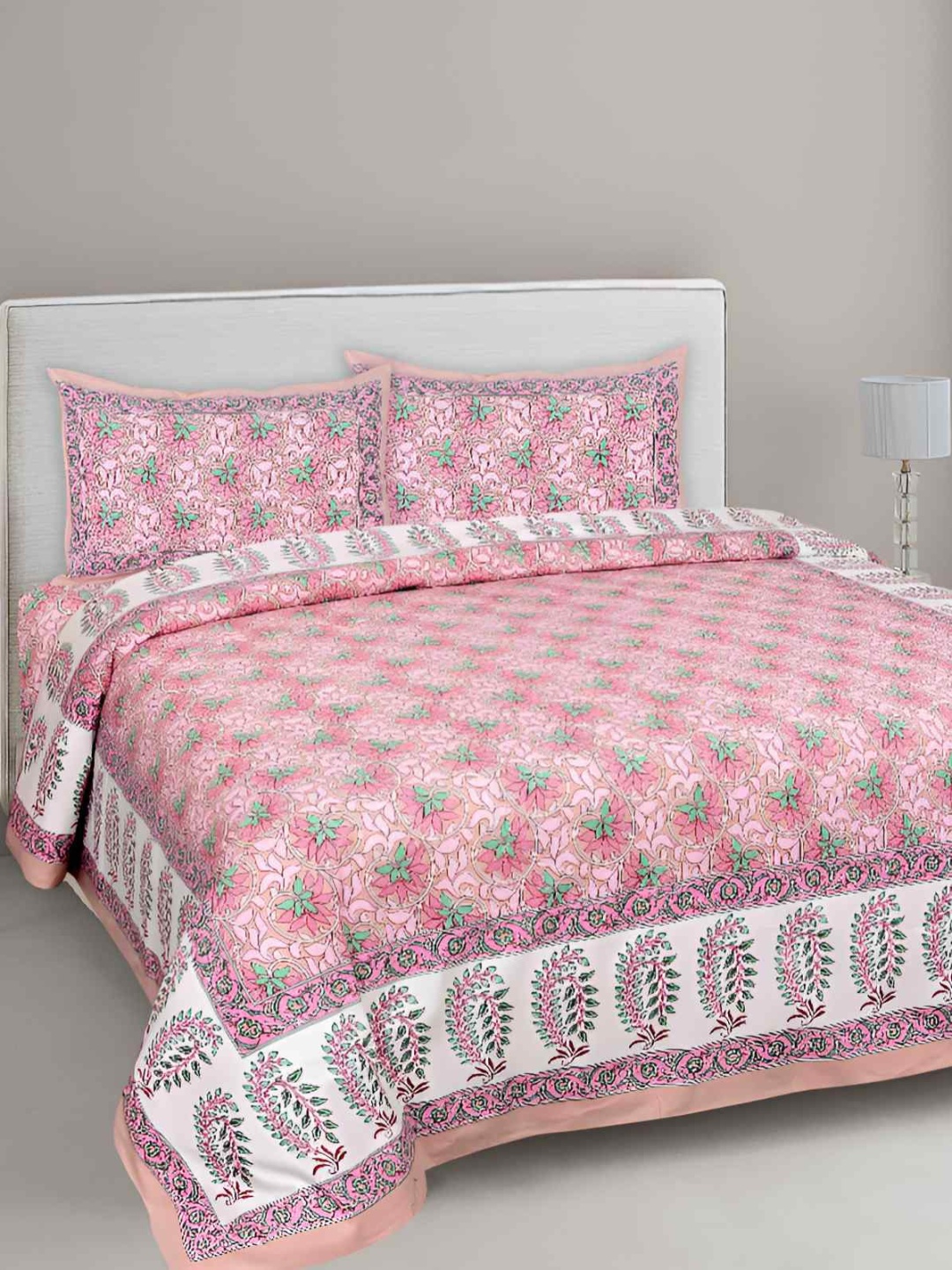 

BED-SHEET.COM Peach & Green Ethnic Motifs 144 TC King Bedsheet with 2 Pillow Covers