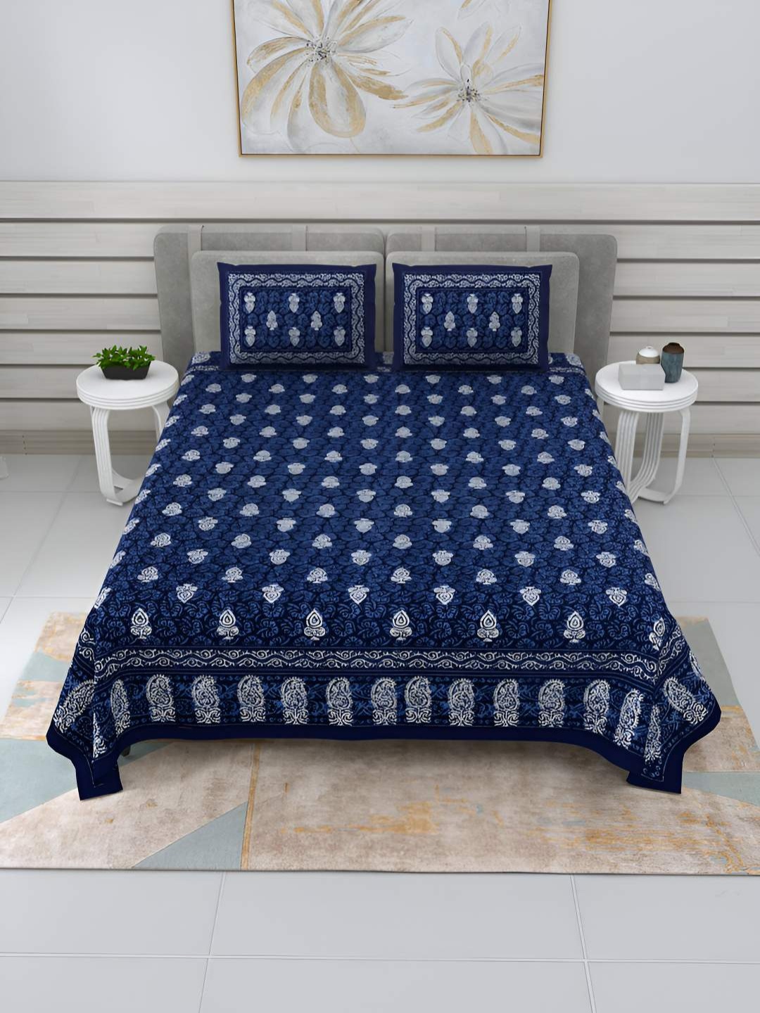 

BED-SHEET.COM Blue & White Ethnic Motifs Cotton 240 TC King Bedsheet With 2 Pillow Covers