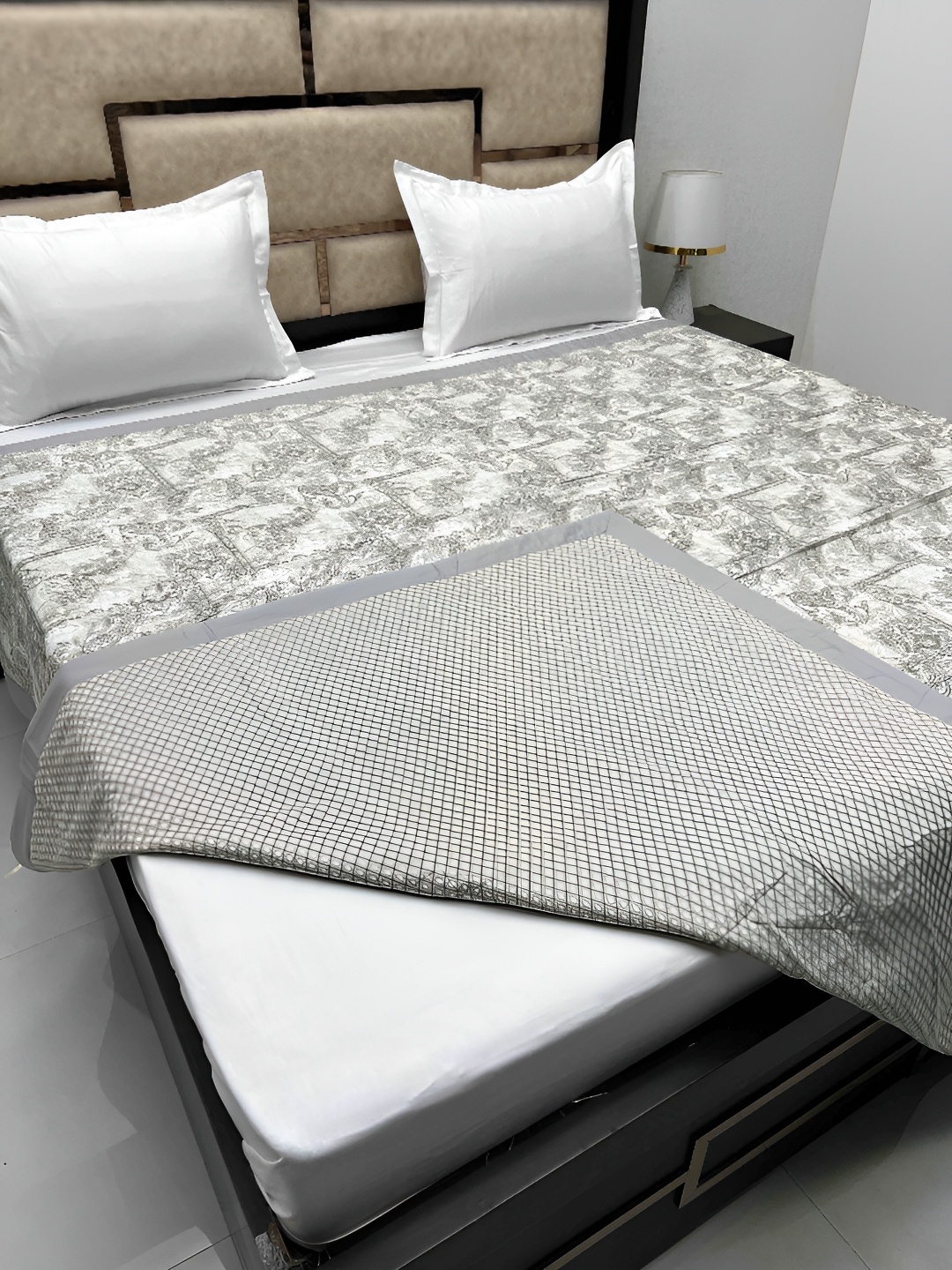 

Pure Decor Silken Grey & Off White Ethnic Motifs AC Room 300 GSM Double Bed Dohar