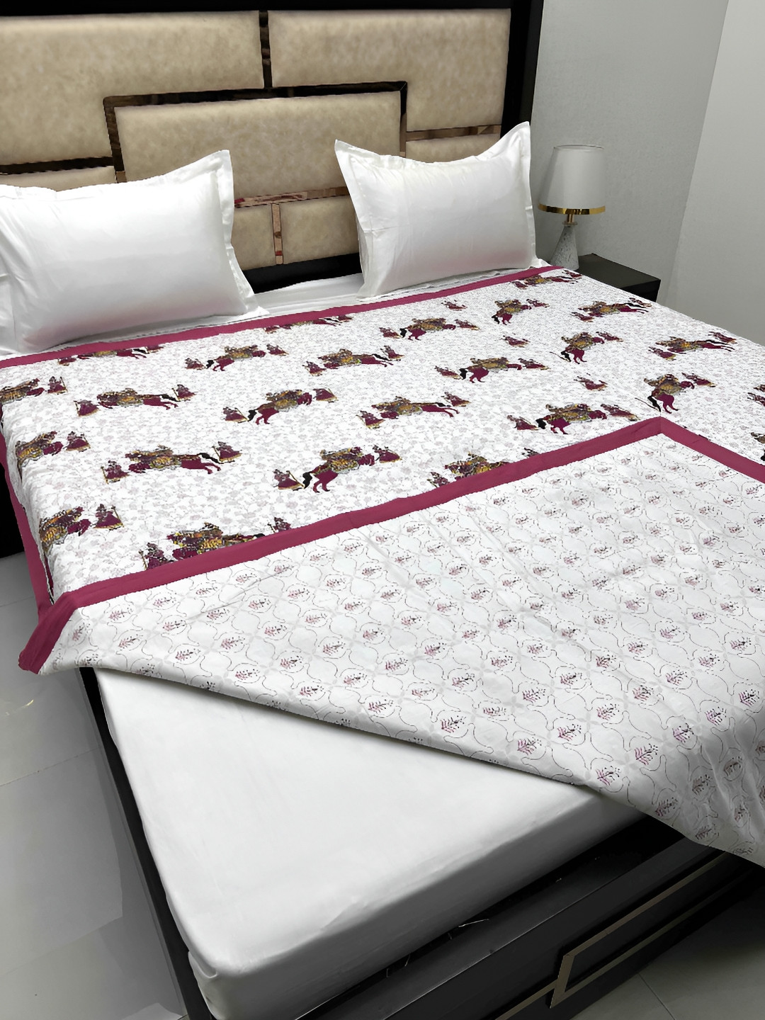 

Pure Decor Silken Maroon & White Ethnic Motifs AC Room 300 GSM Double Bed Dohar