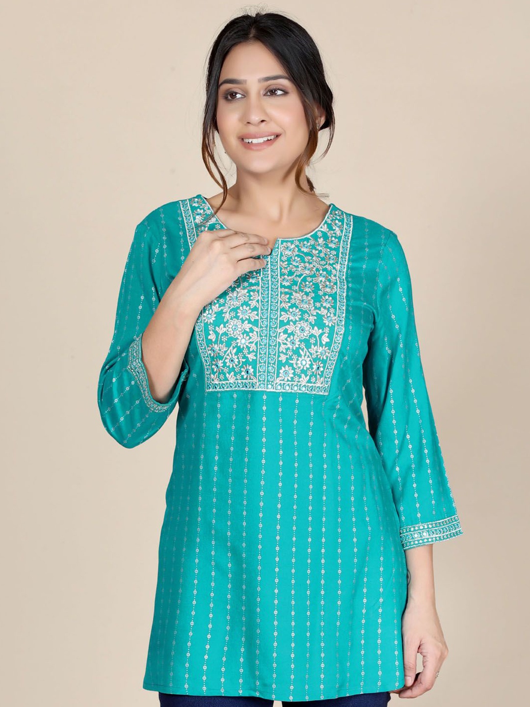 

HERE&NOW Floral Embroidered Kurti, Teal