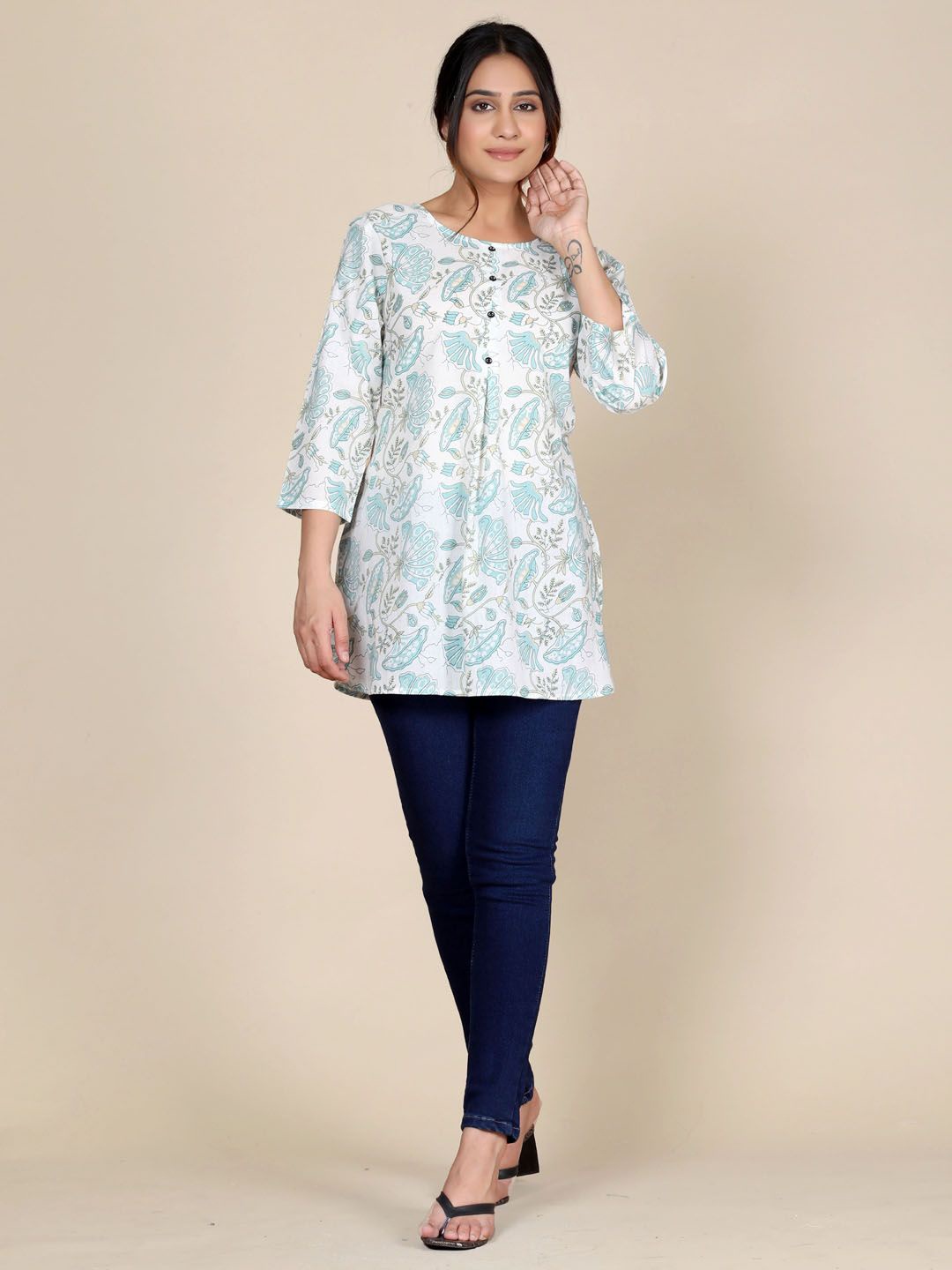 

HERE&NOW Floral Printed Pure Cotton Kurti, Blue