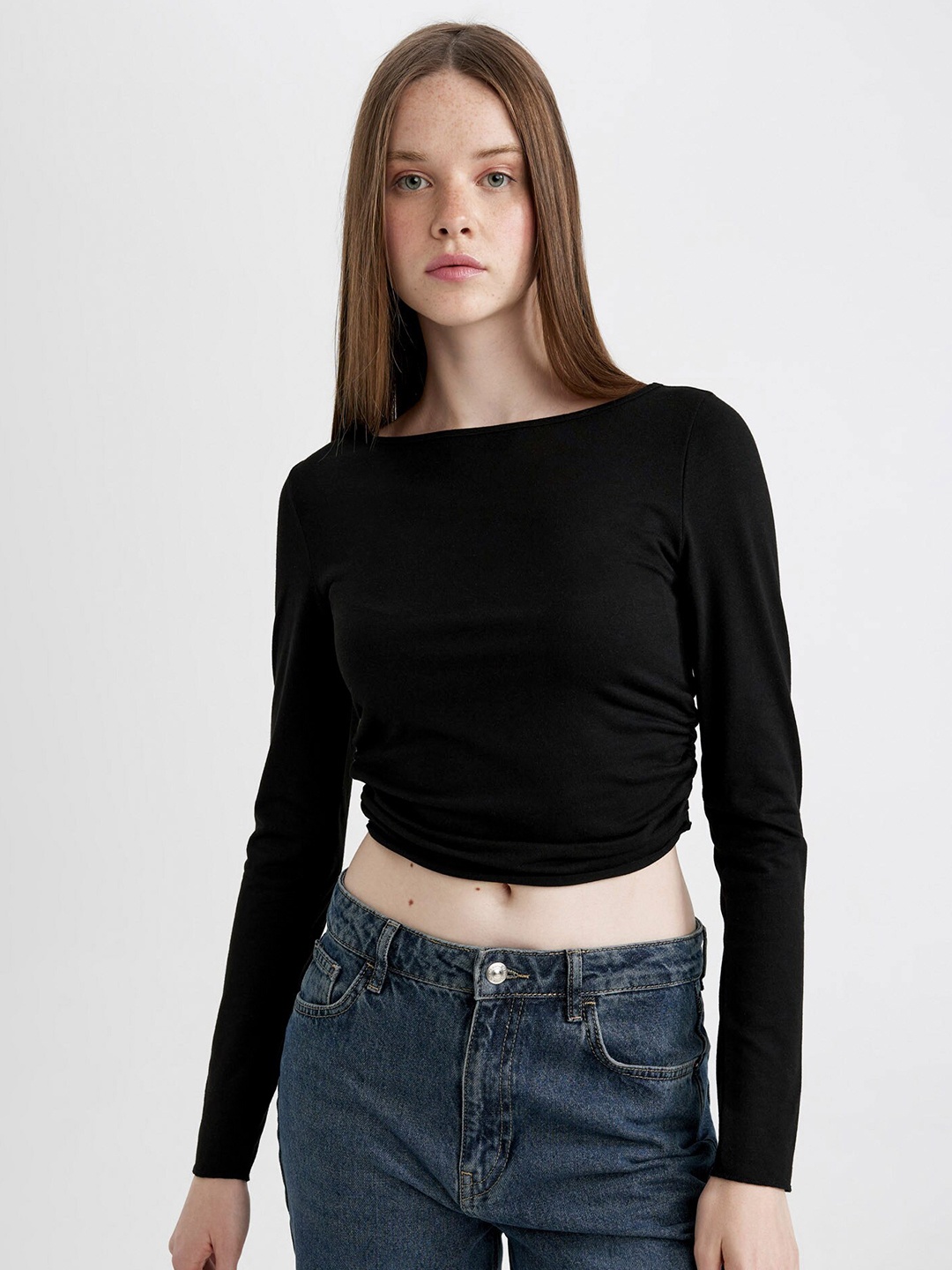 

DeFacto Women Long Sleeves Crop T-shirt, Black