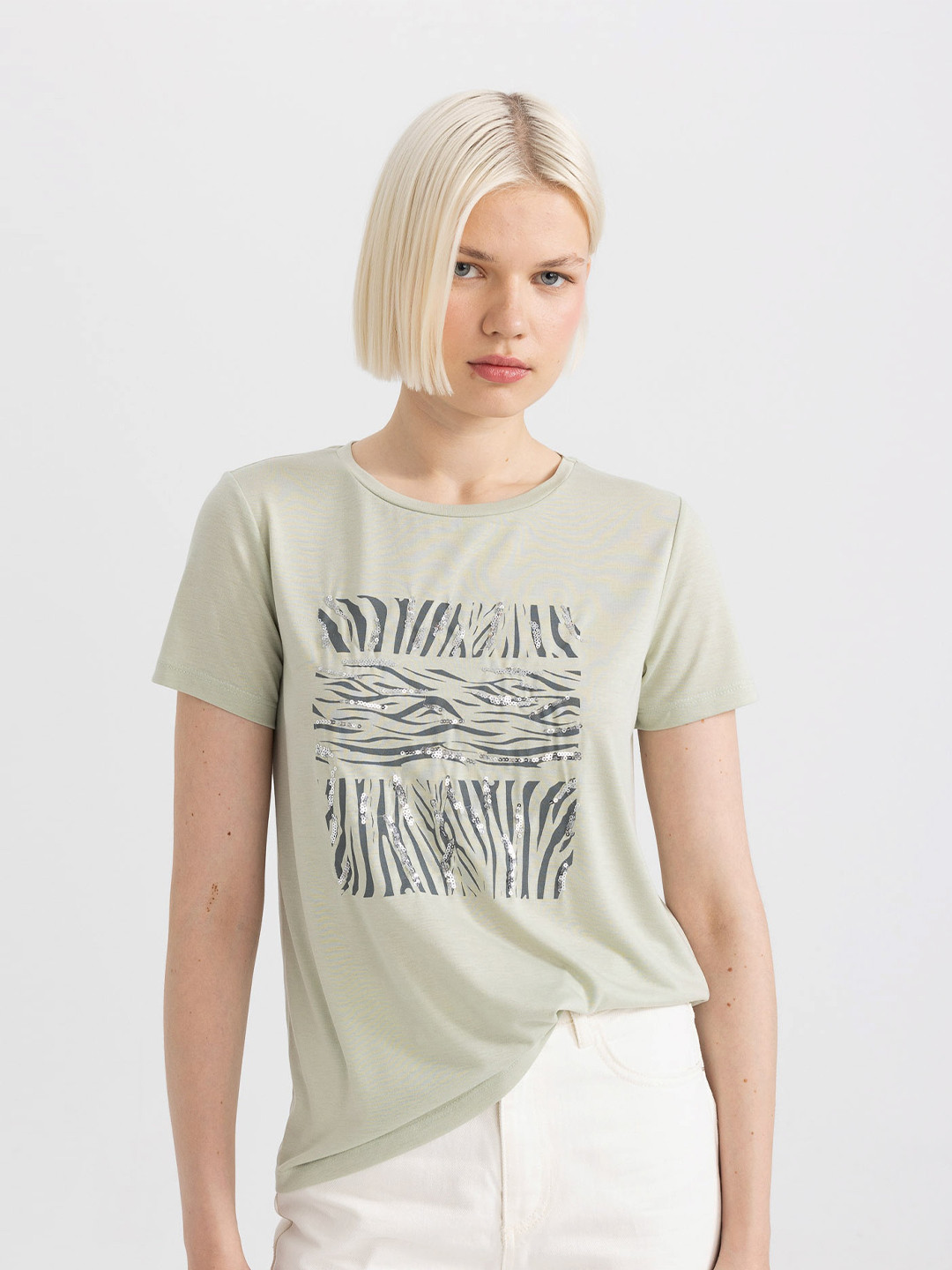

DeFacto Women Abstract Printed Round Neck T-shirt, Grey