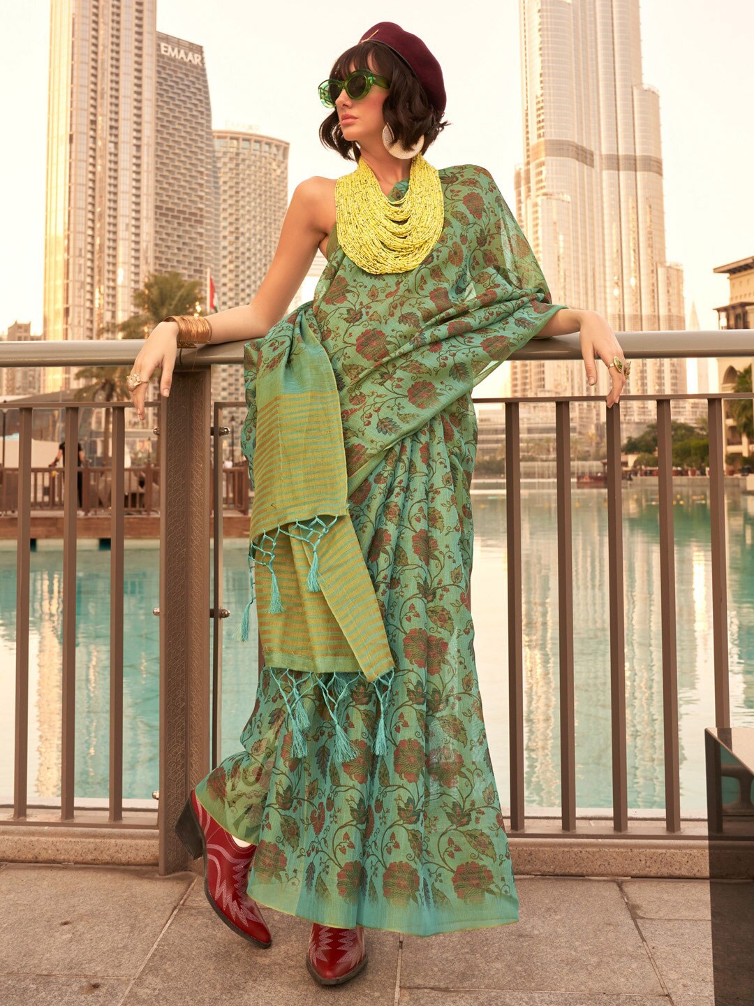 

Mitera Floral Zari Tissue Designer Banarasi Saree, Sea green