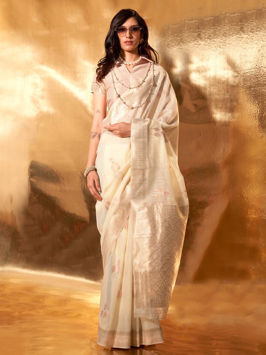 

Mitera Woven Design Zari Pure Linen Banarasi Saree, Cream