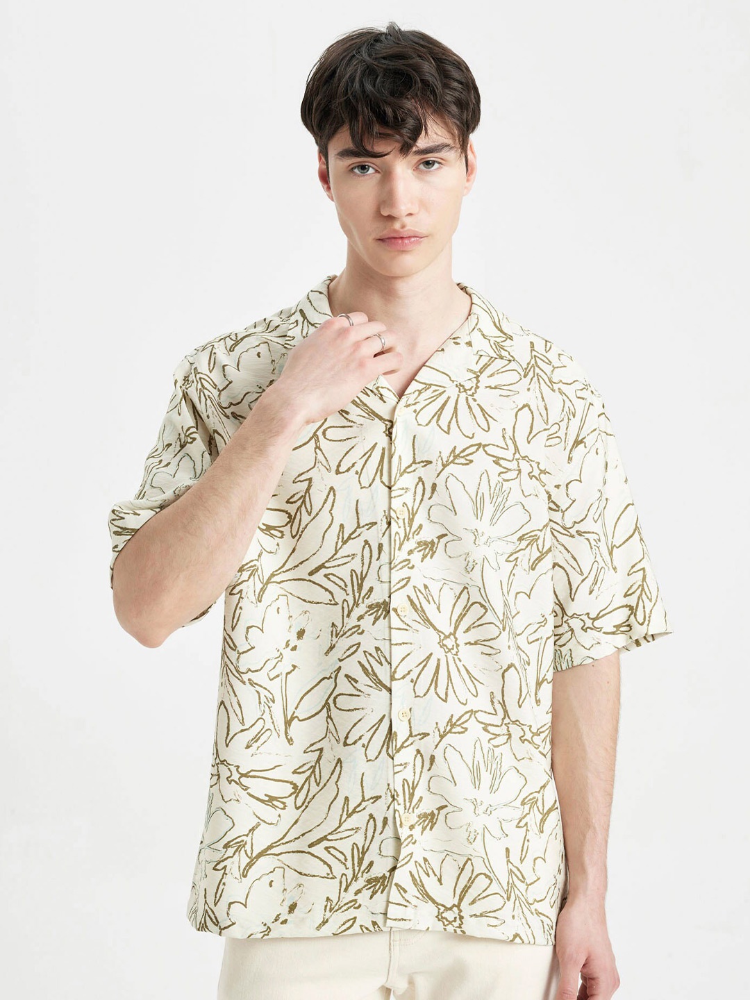 

DeFacto Floral Printed Casual Shirt, Na