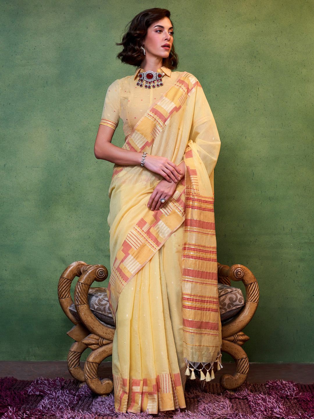 

Mitera Woven Design Zari Silk Blend Saree, Yellow