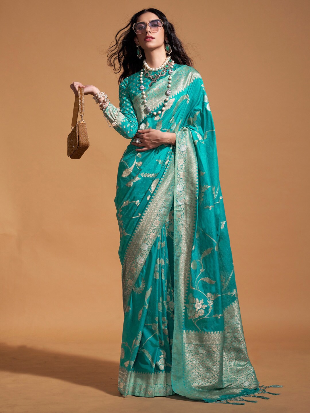 

Mitera Floral Zari Pure Georgette Banarasi Saree, Blue