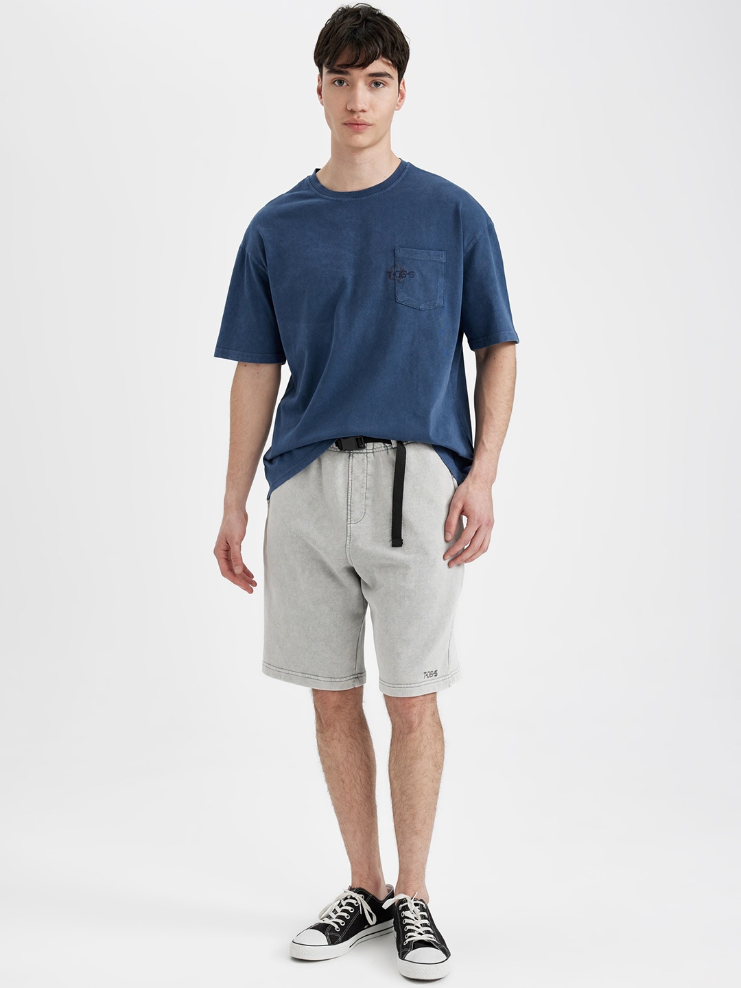 

DeFacto Men Mid Rise Pure Cotton Shorts, Grey