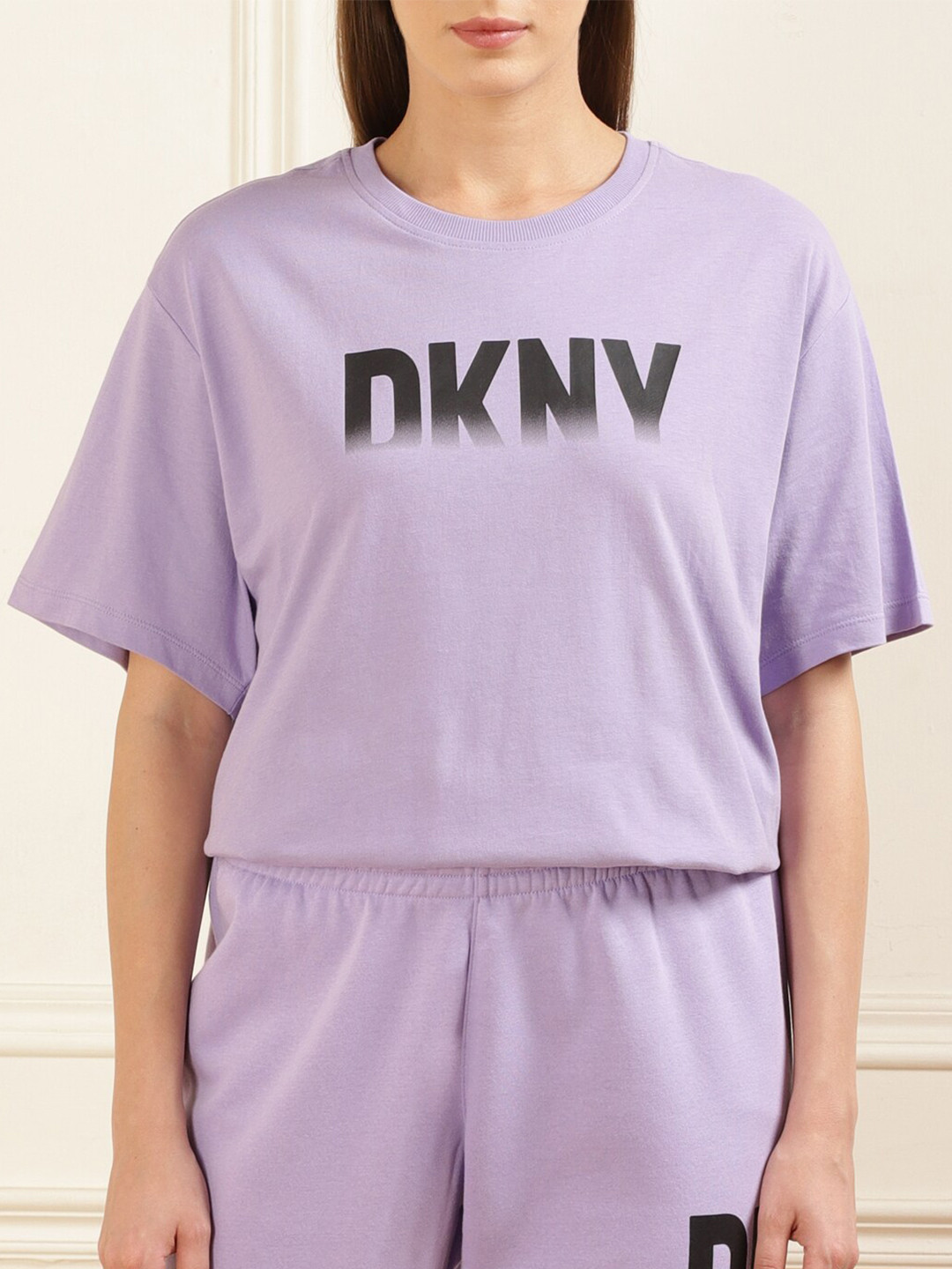 

DKNY Typography Printed Round Neck Drop Shoulder Sleeves Cotton T-shirt, Purple