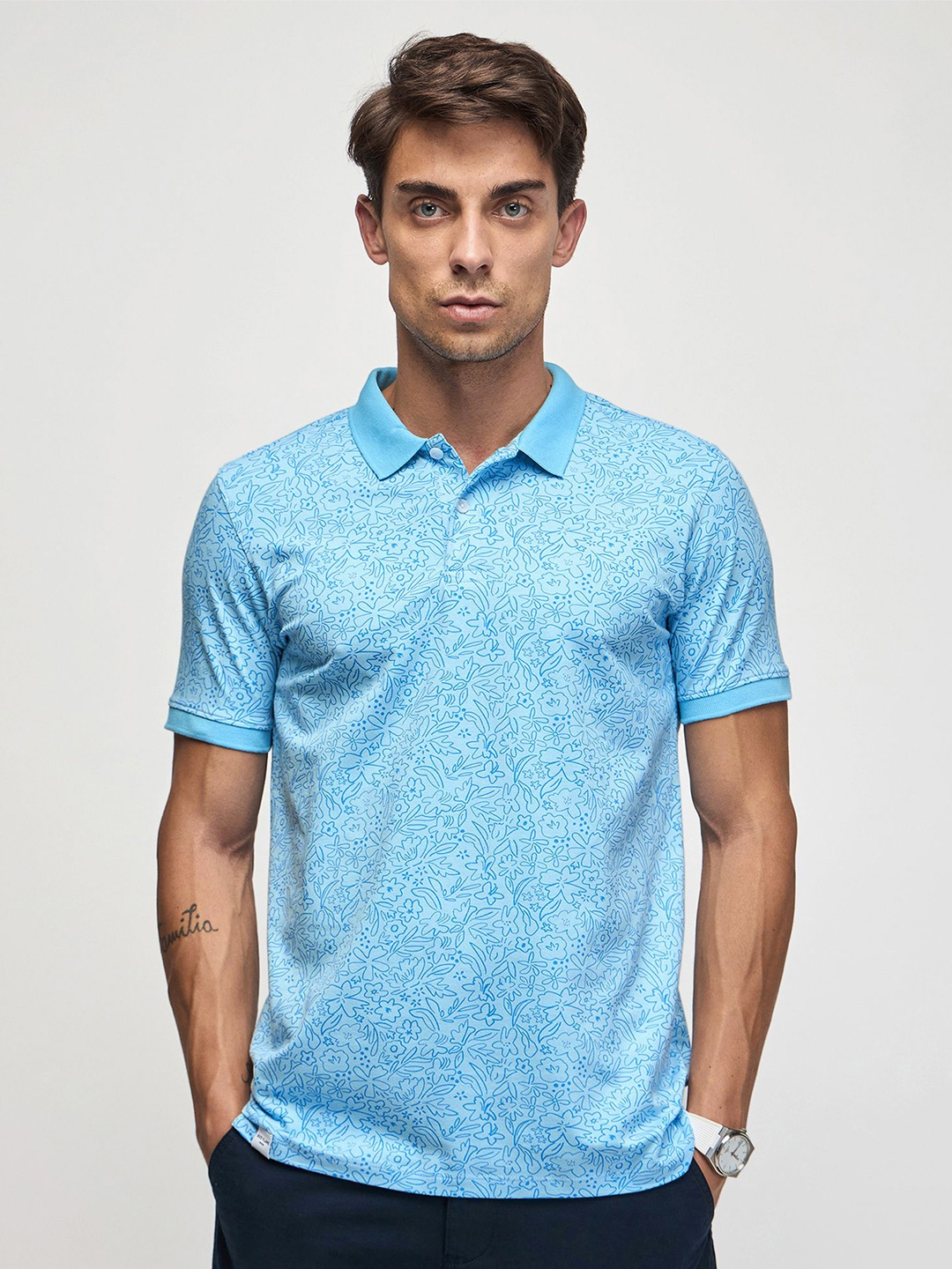 

Red Flame Men Printed Polo Collar T-shirt, Blue