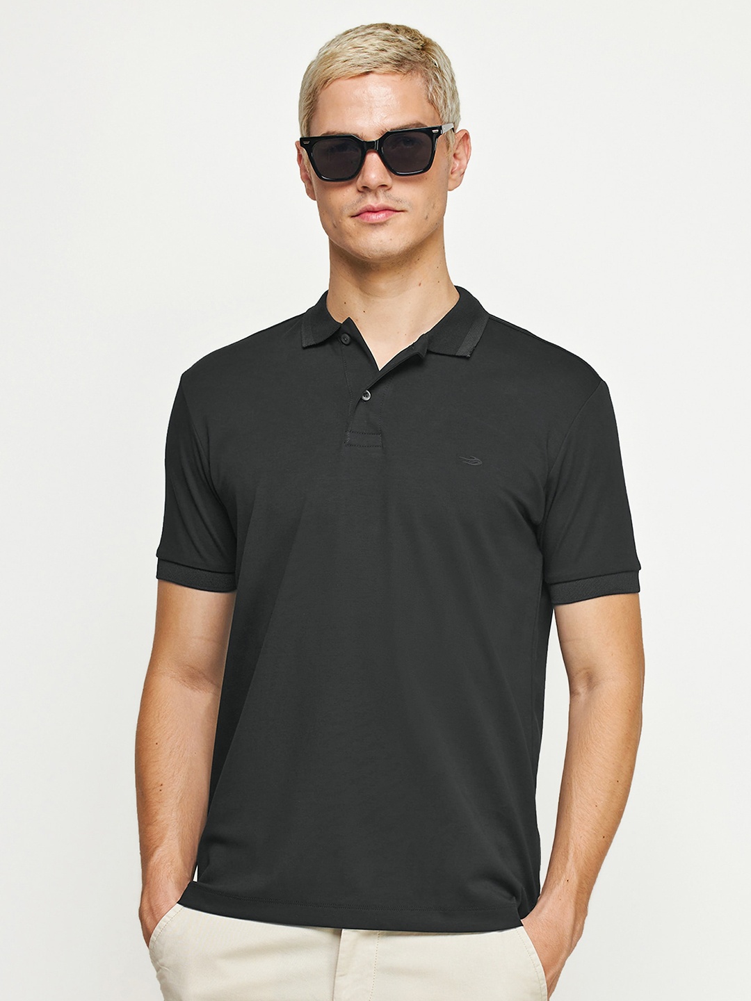 

Red Flame Men Henley Neck Pockets T-shirt, Black