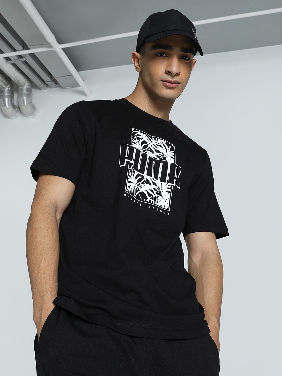 

Puma Mens PALM RESORT Printed Cotton T-Shirt, Black
