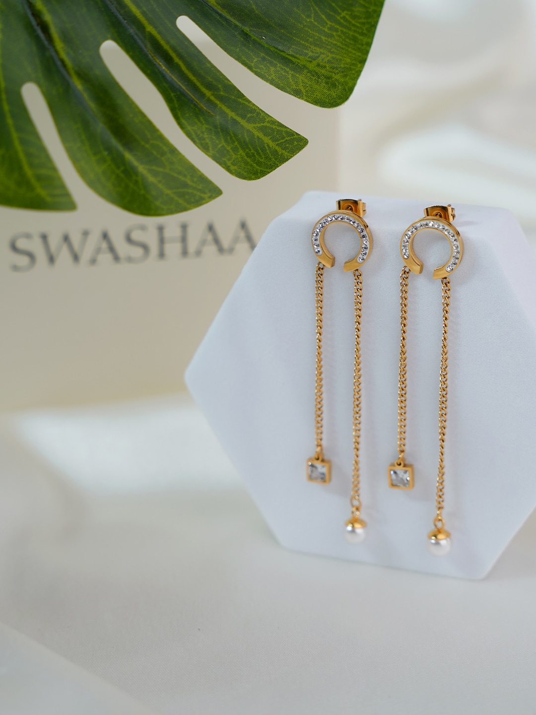 

SWASHAA 18K Gold-Plated Stainless Steel Contemporary Drop Earrings