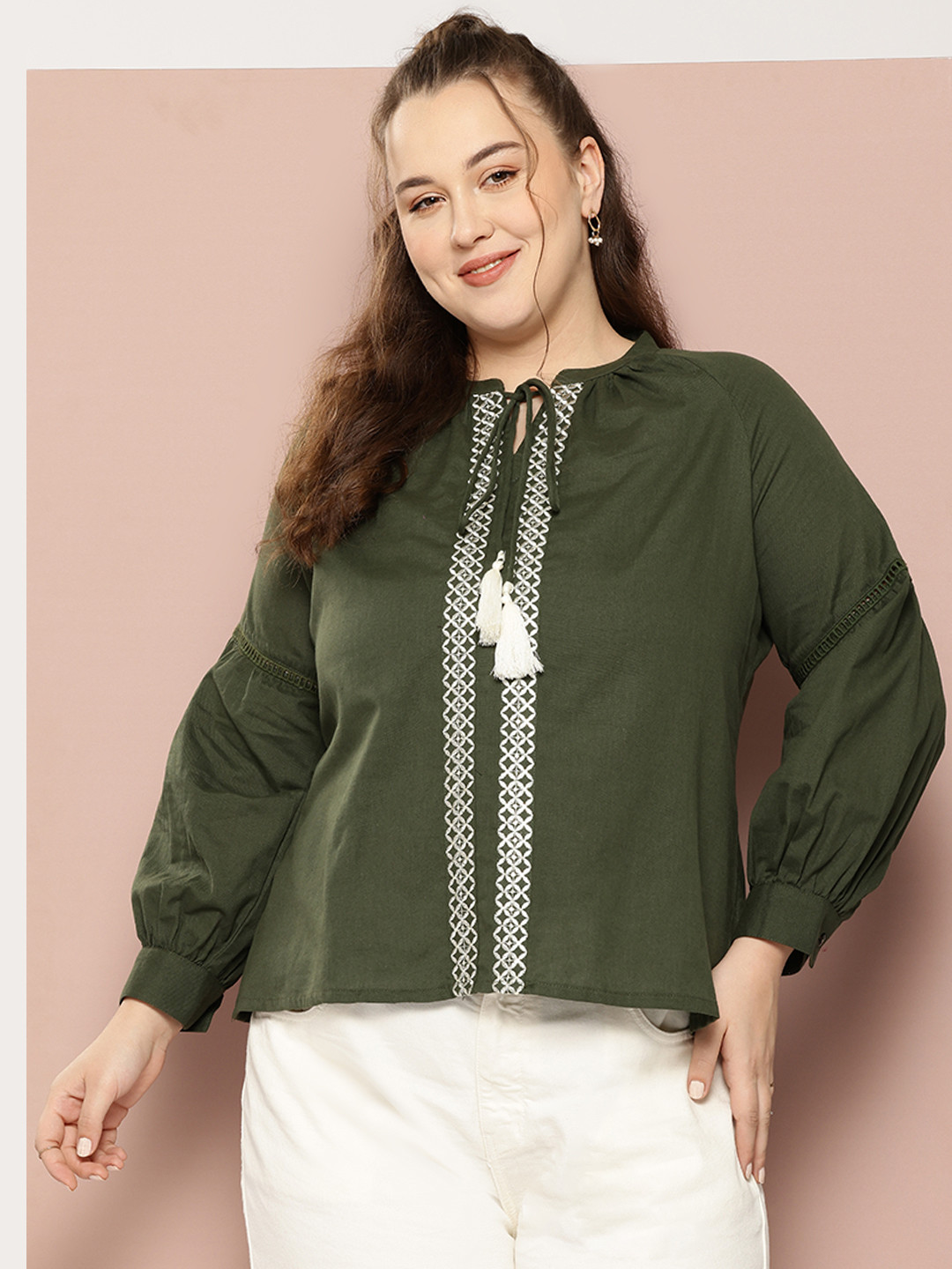 

Sztori Plus Size Embroidered Cotton Linen Top, Olive