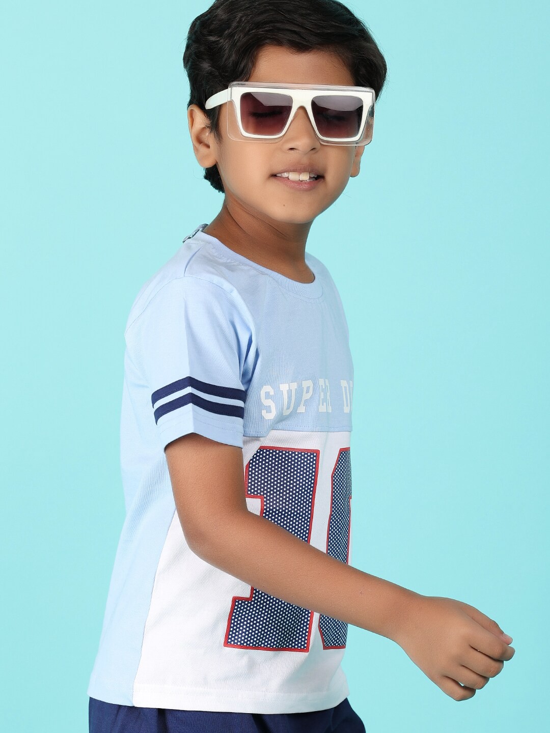 

V-Mart Boys Printed Round Neck T-shirt with Shorts, Blue