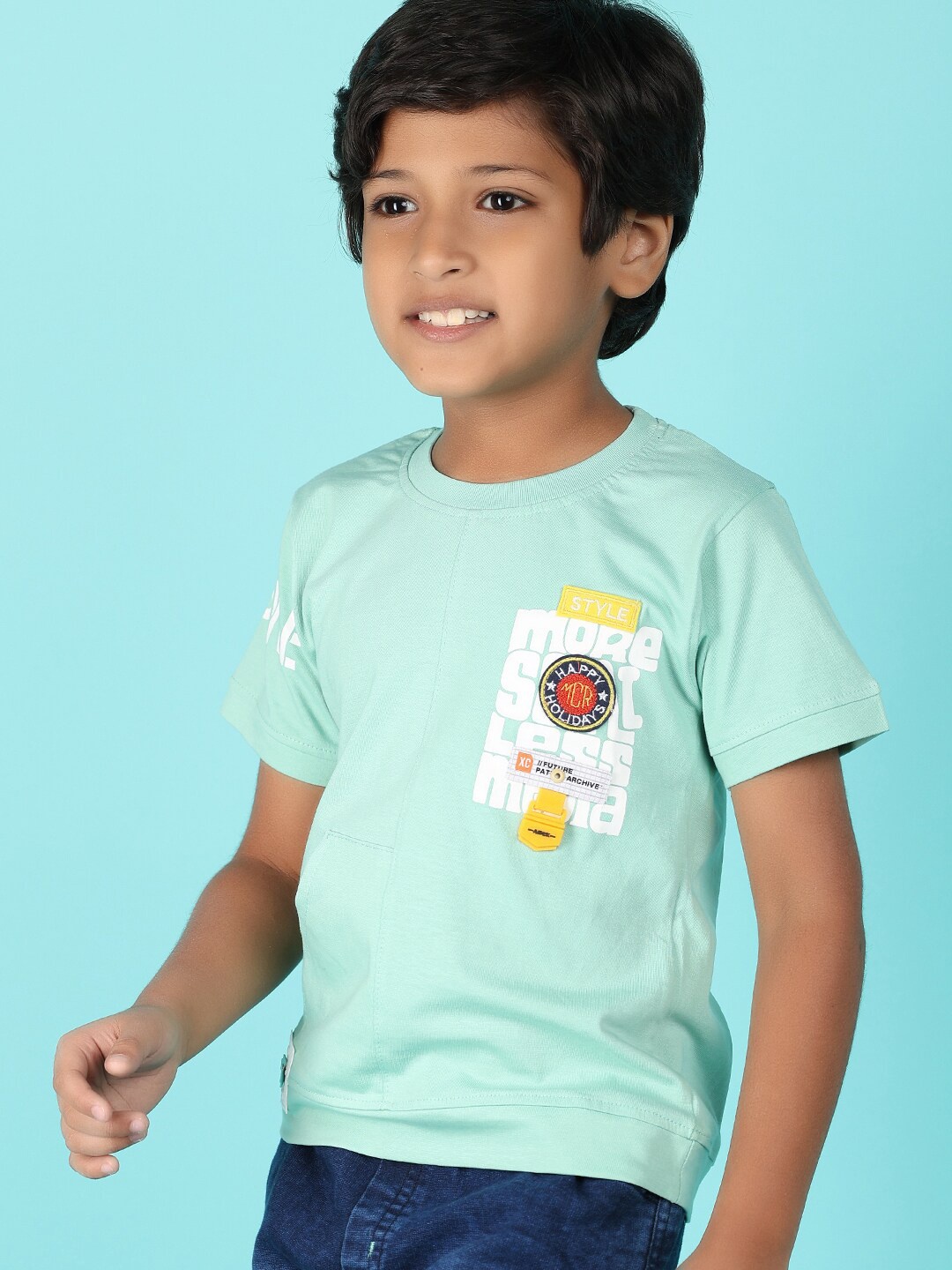 

V-Mart Boys Printed Pure Cotton T-shirt with Shorts, Green