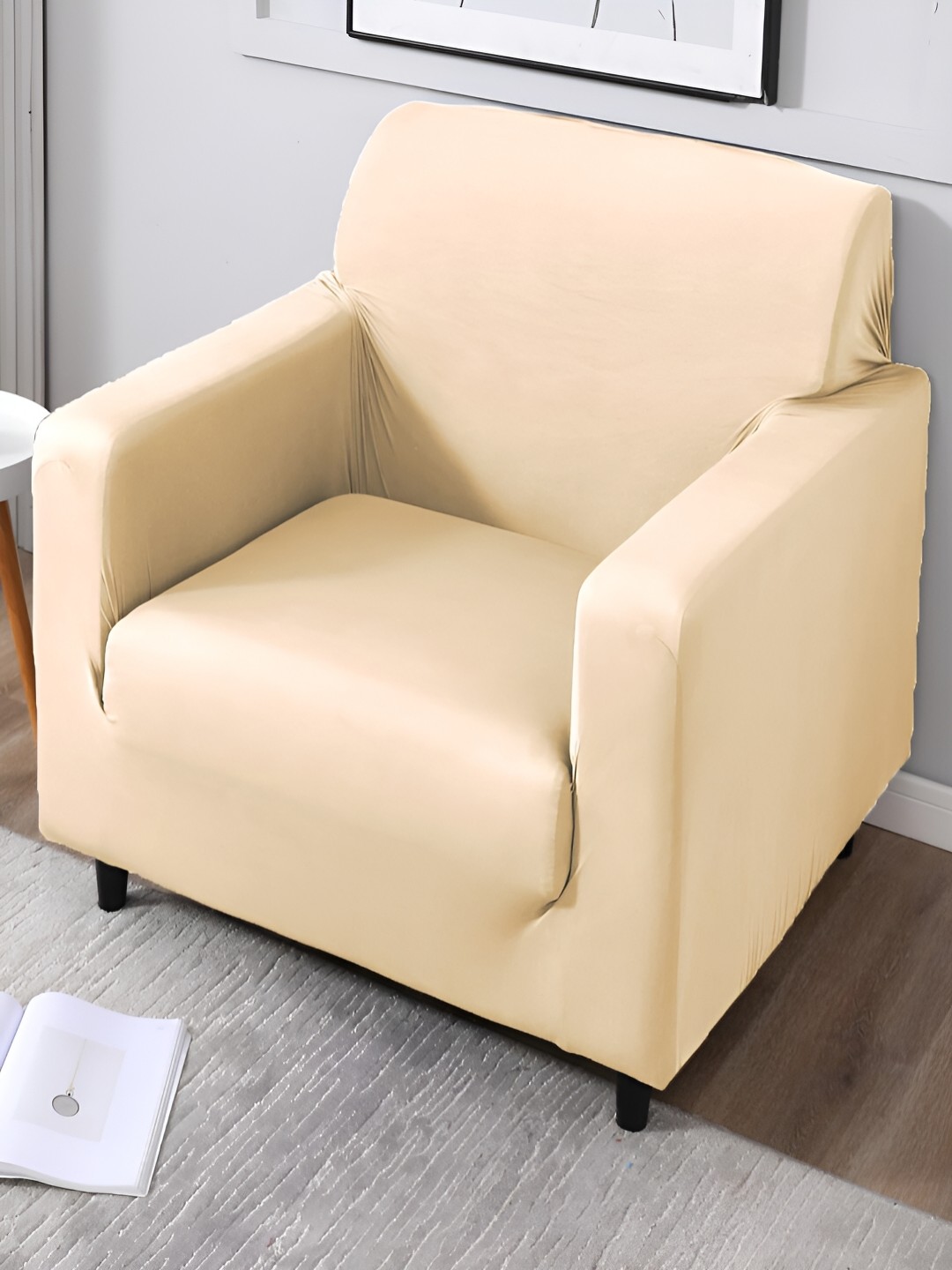 

HOKIPO Beige Elasticated Sofa Cover With Arms